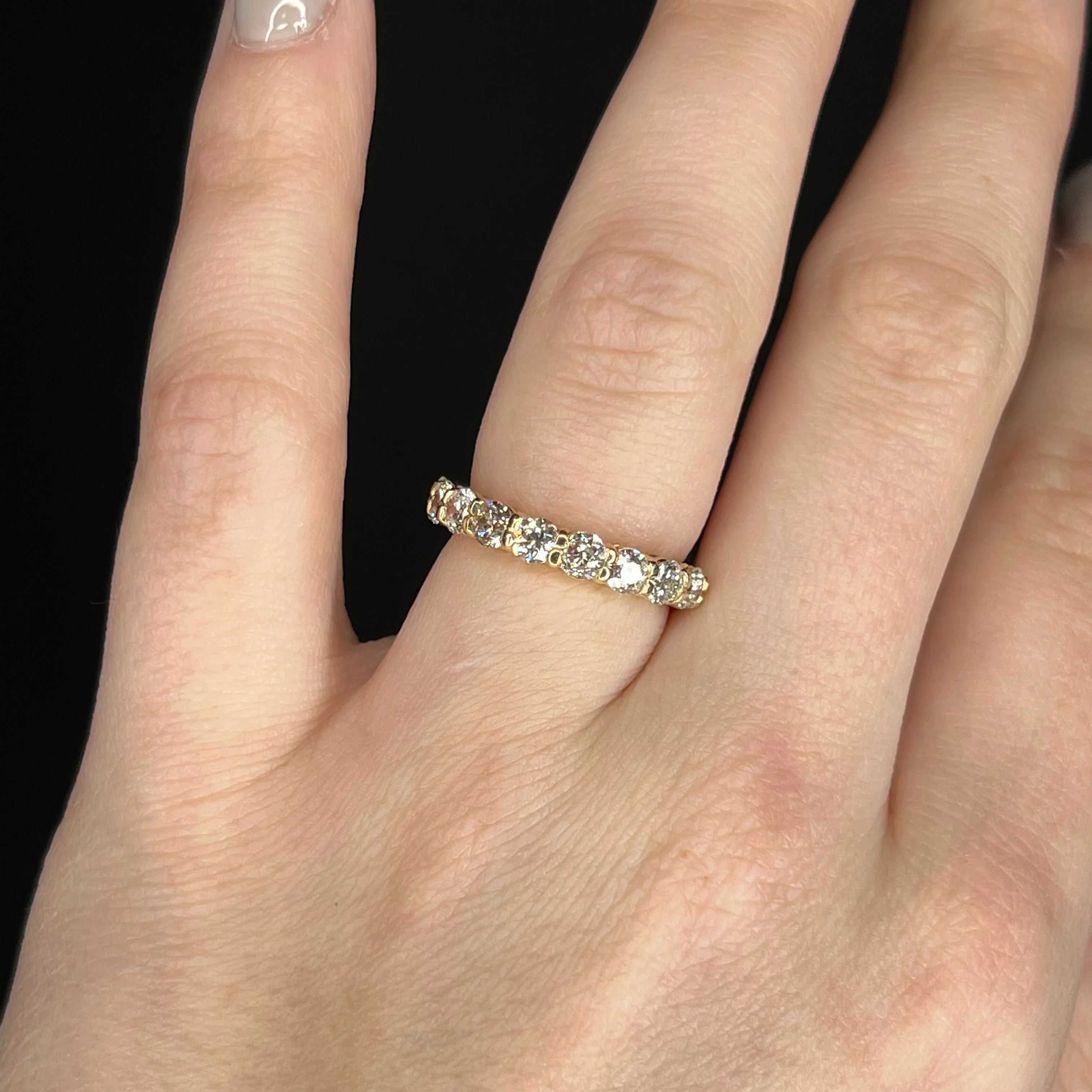 European Cut Diamond Wedding Band in 14k Yellow Gold - Image 6