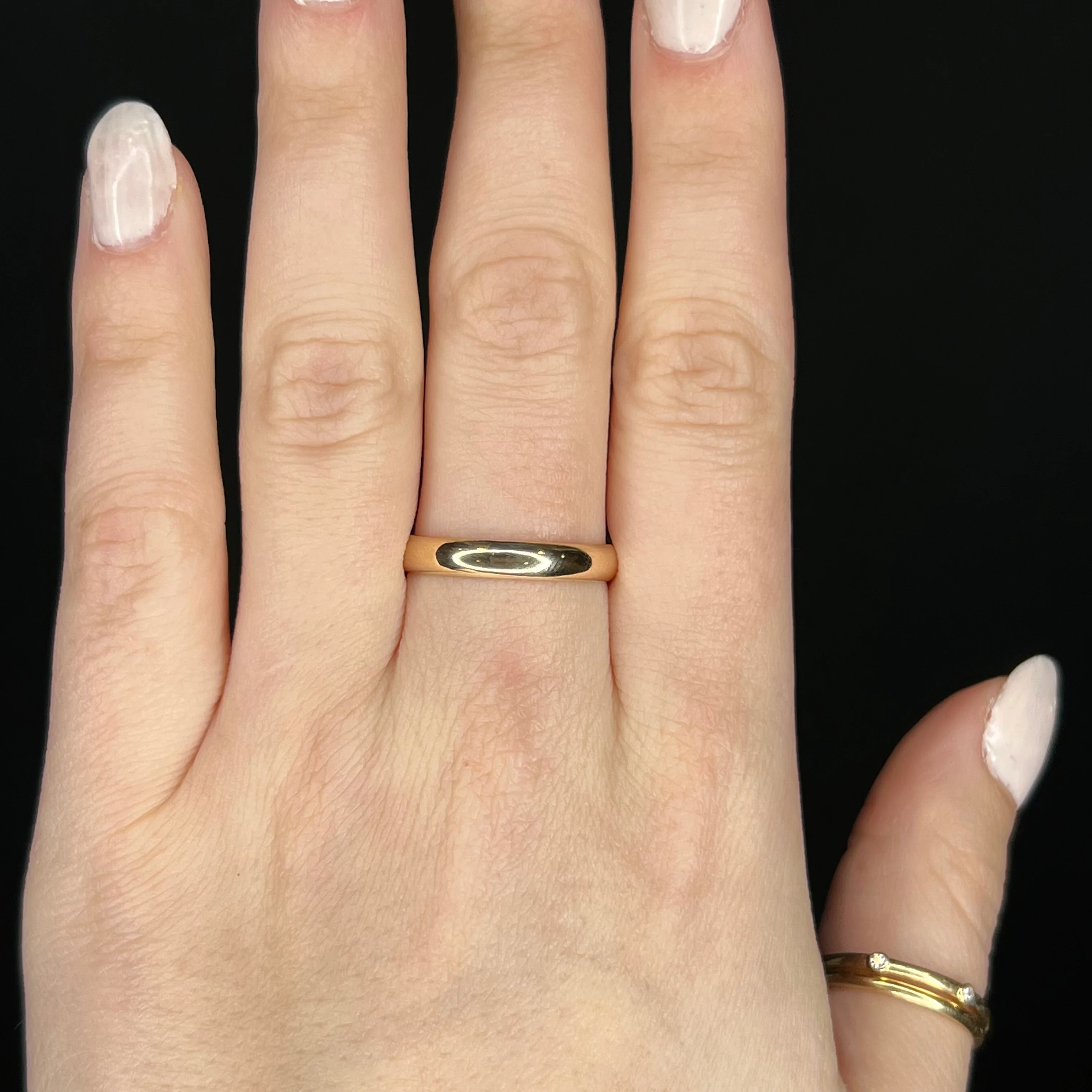 Classic Wedding Band in 14k Yellow Gold - Image 6