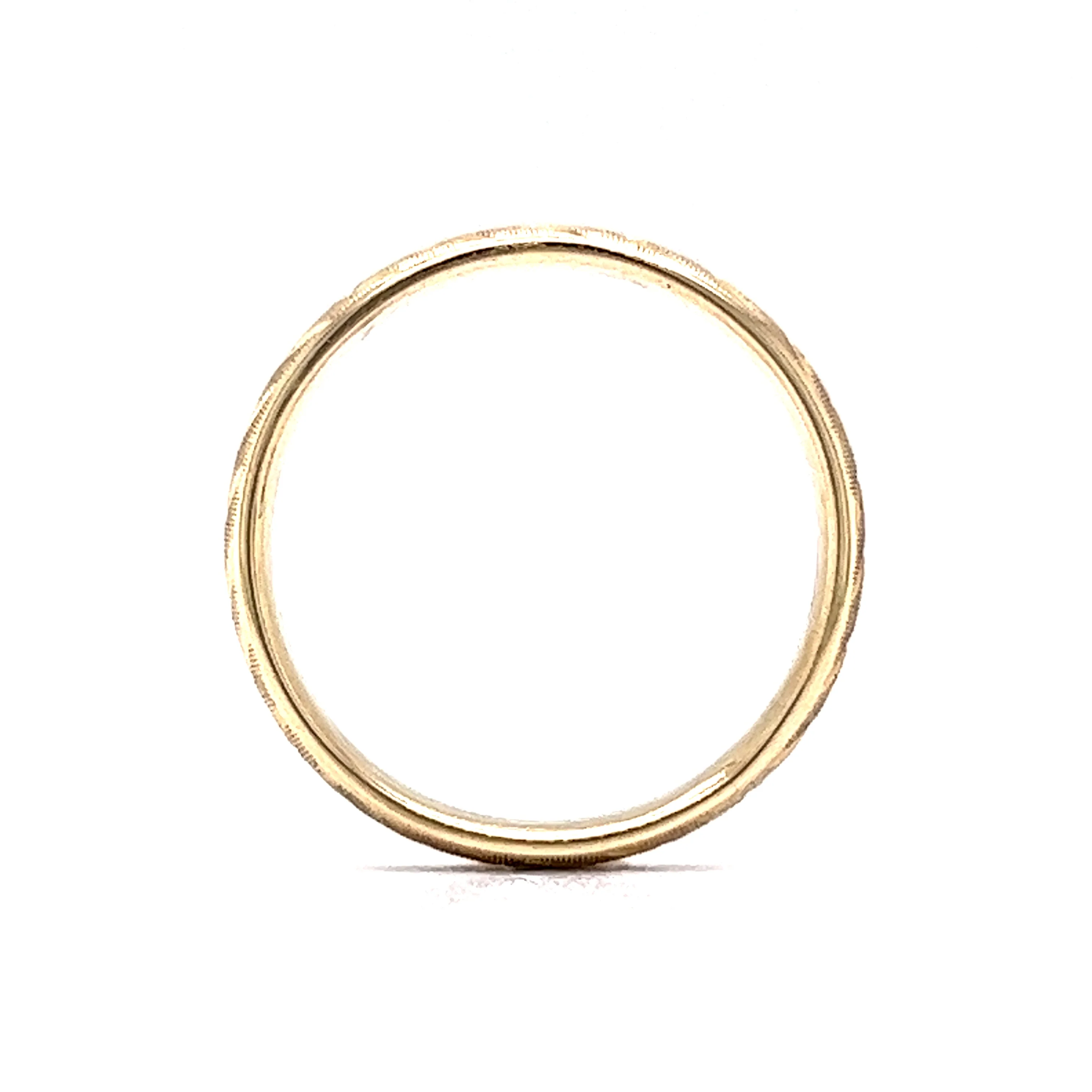 Chevron Engraved Wedding Band in 14k Yellow Gold - Image 4