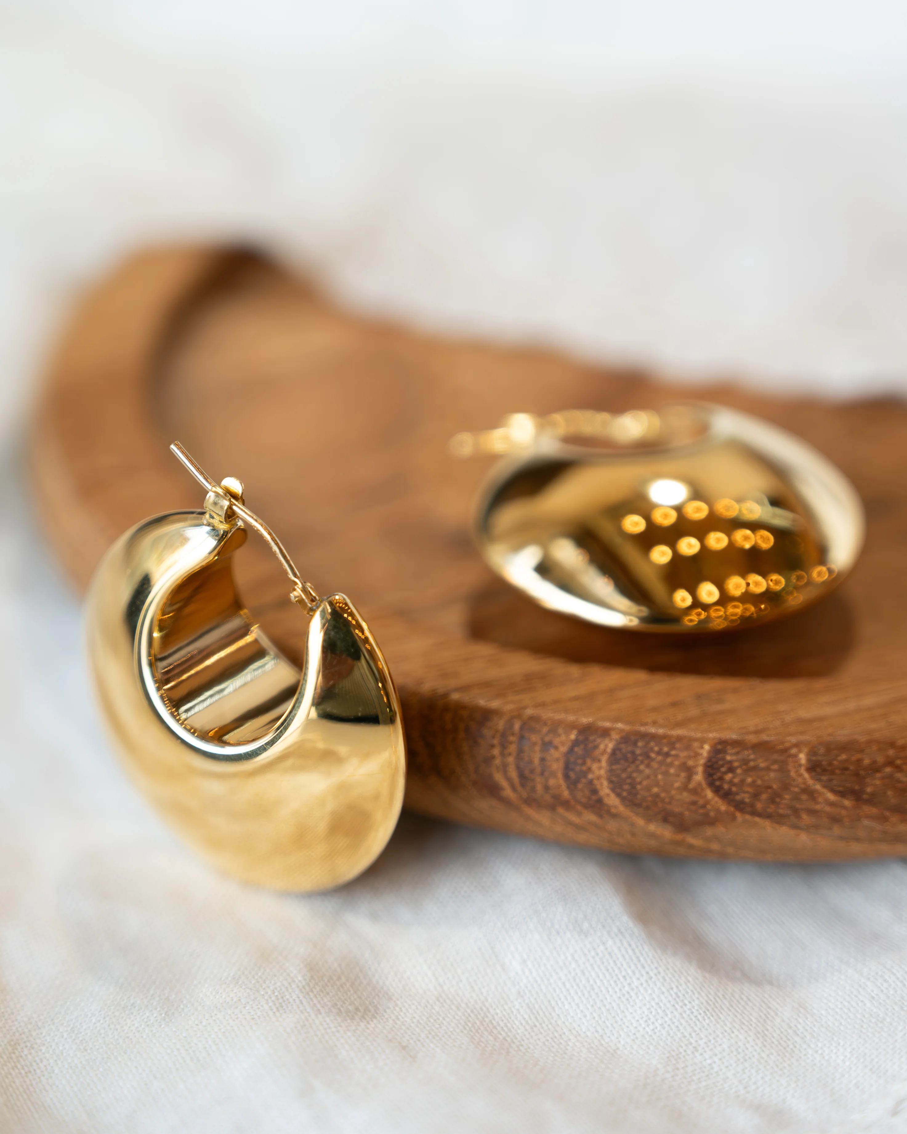 Puffy Hoop Earrings 14k Yellow Gold - Image 5