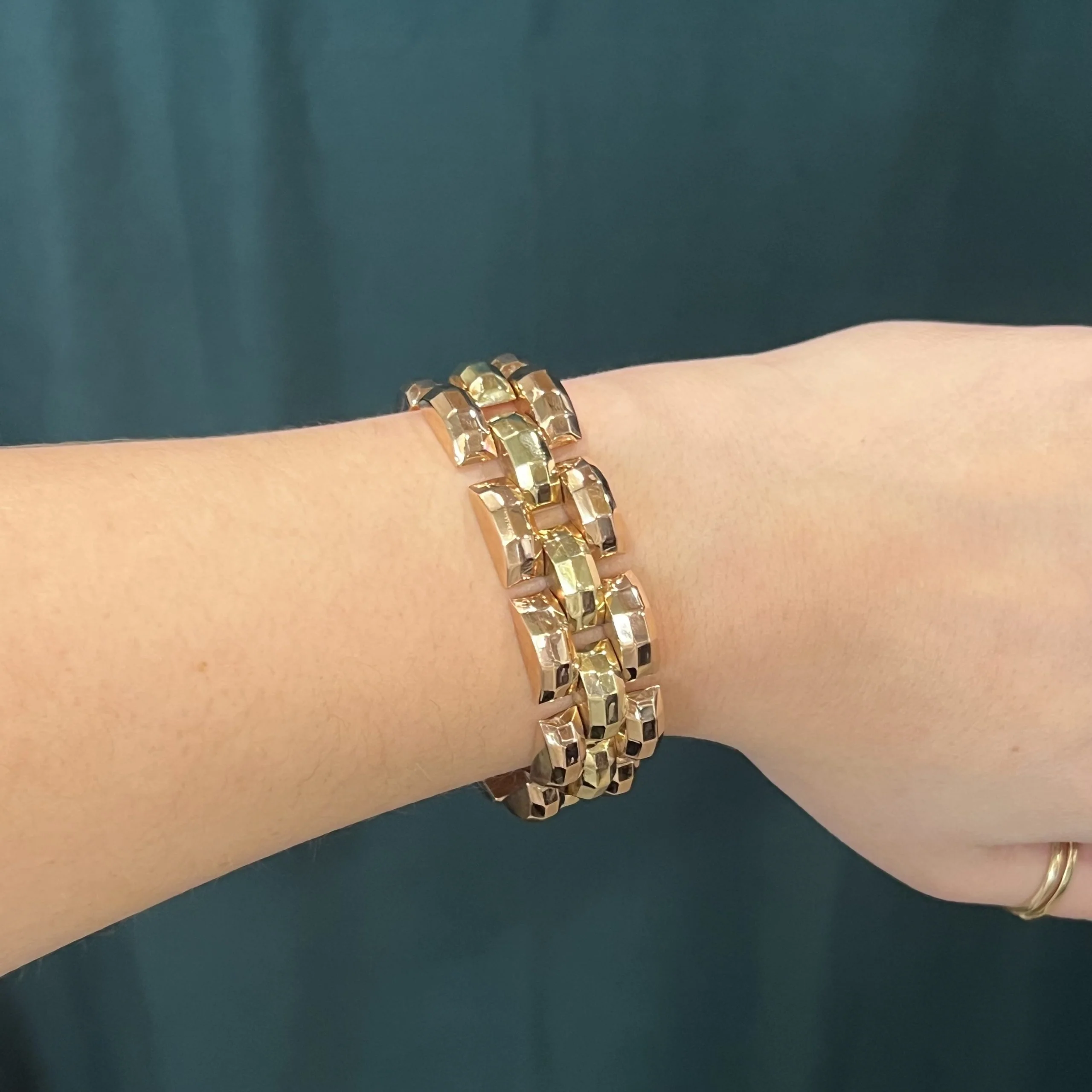 Retro Link Bracelet in 18k Rose & Yellow Gold - Image 4