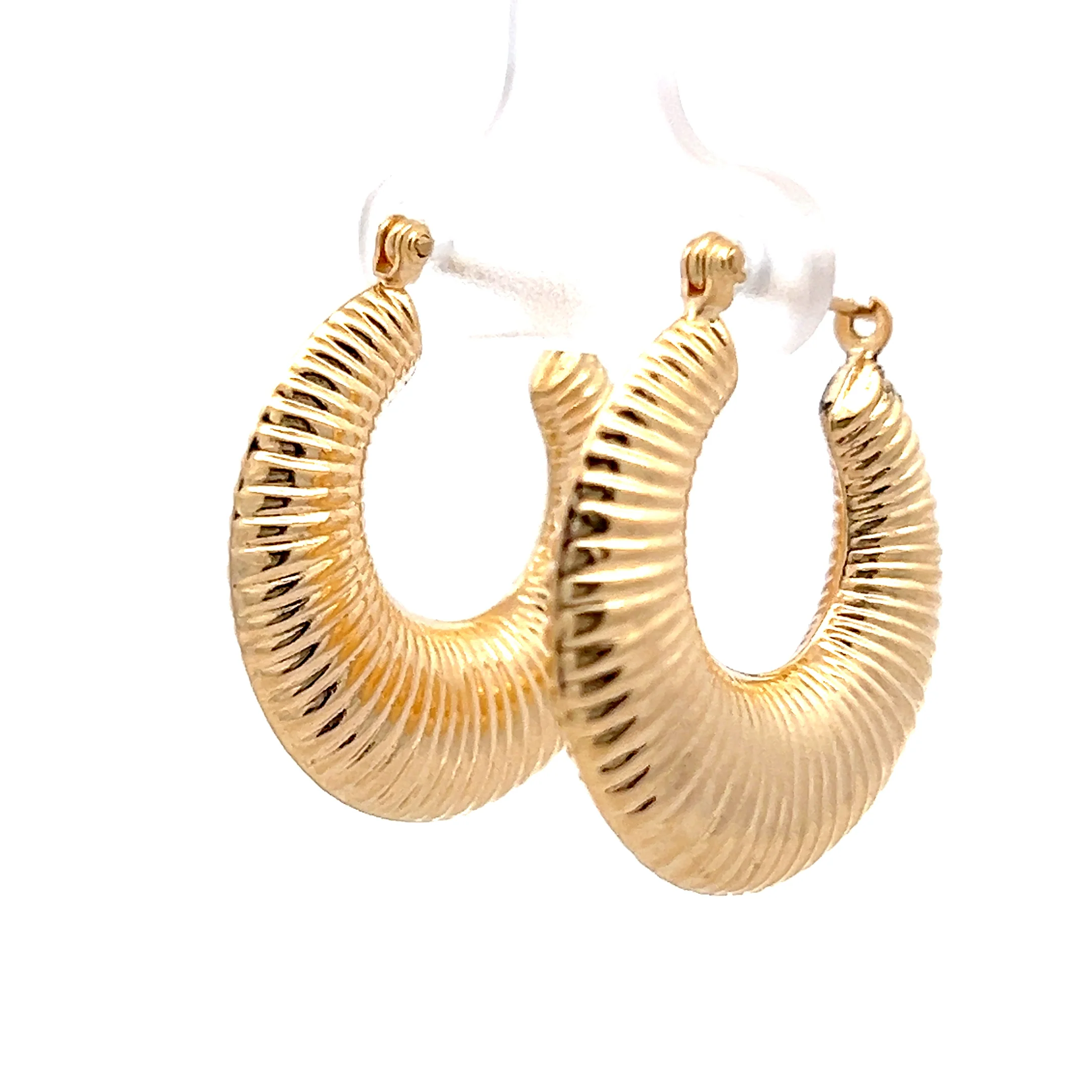 Ridge Texture Hoop Earrings in 14k Yellow Gold - Image 2