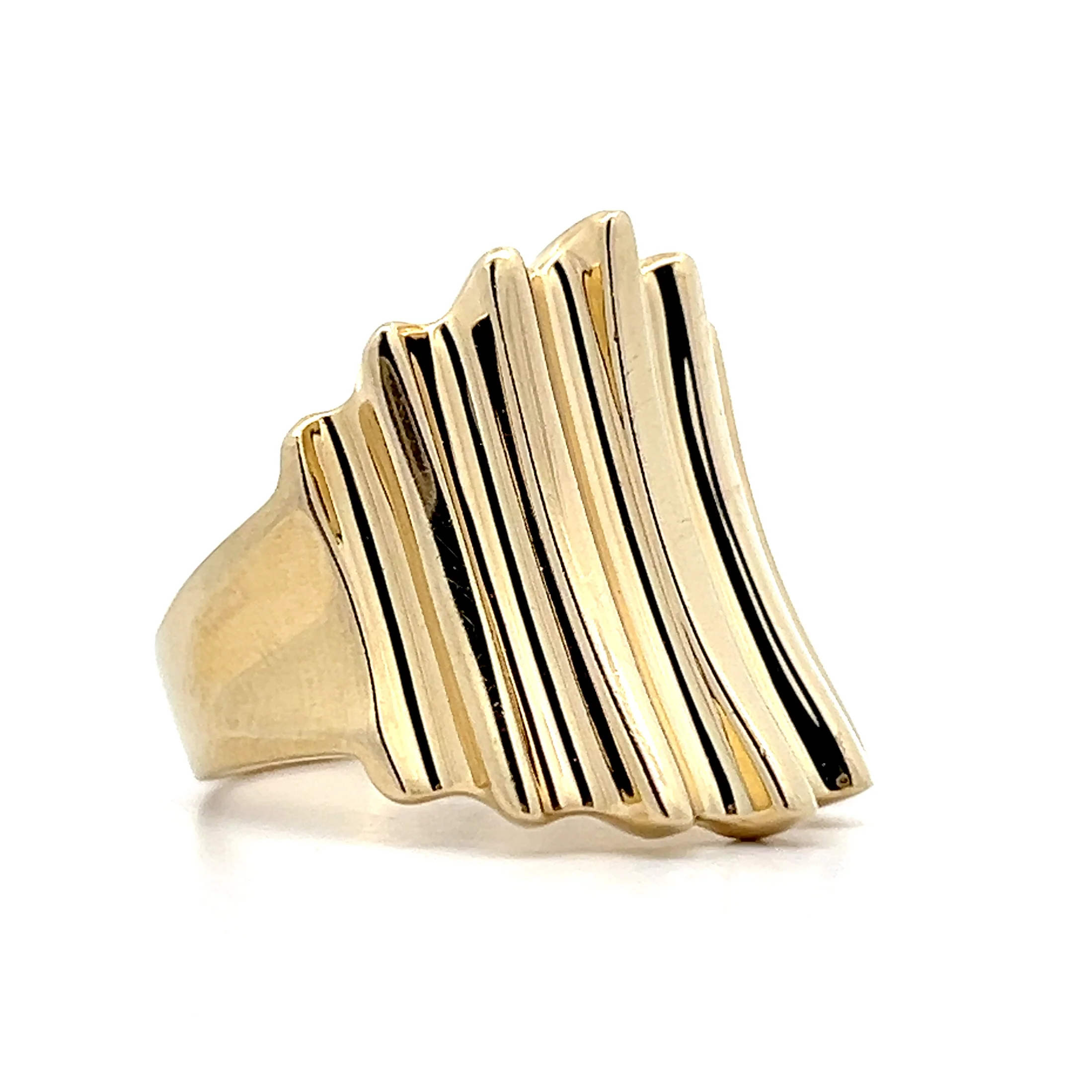Ridged Statement Cocktail Ring in 14k Yellow Gold - Image 3