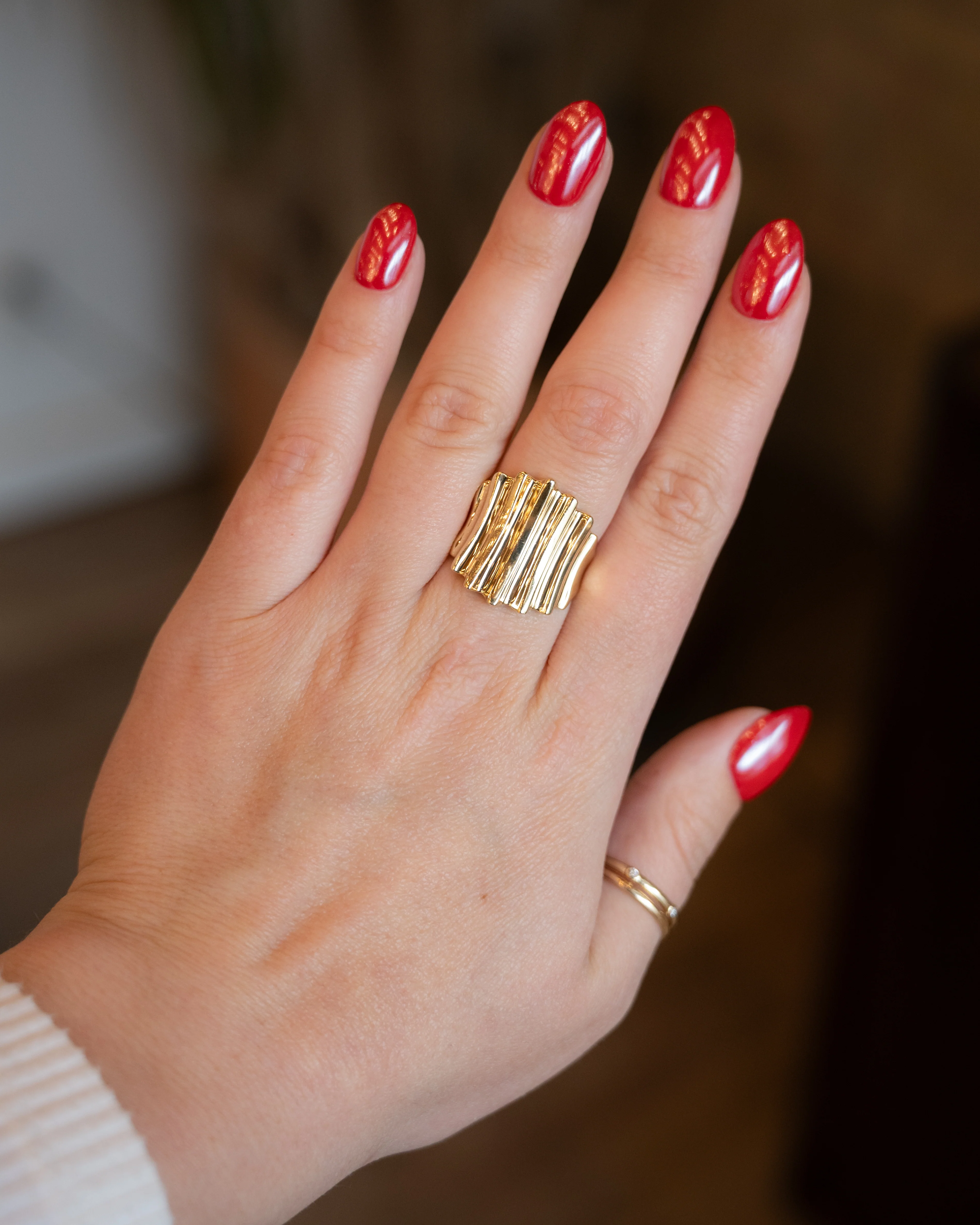 Ridged Statement Cocktail Ring in 14k Yellow Gold - Image 7