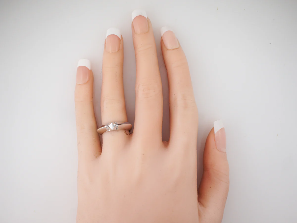 Right Hand Ring Modern .08 Round Brilliant Cut Diamonds in 18k White Gold - Image 6