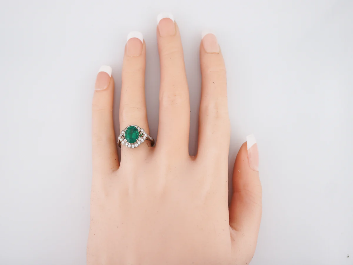 Right Hand Ring Modern 1.89 Oval Cut Emerald in 18k White Gold - Image 7