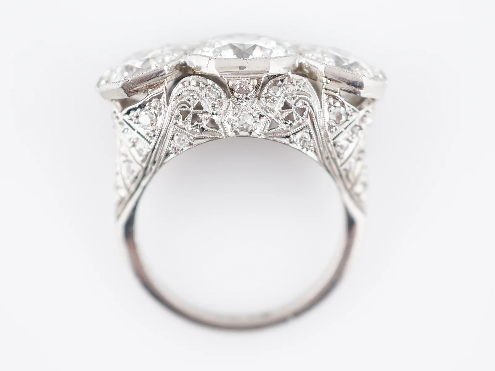 ***RTV***Right Hand Ring Modern 2.02 GIA Round Brilliant Cut Diamond in Platinum - Image 5