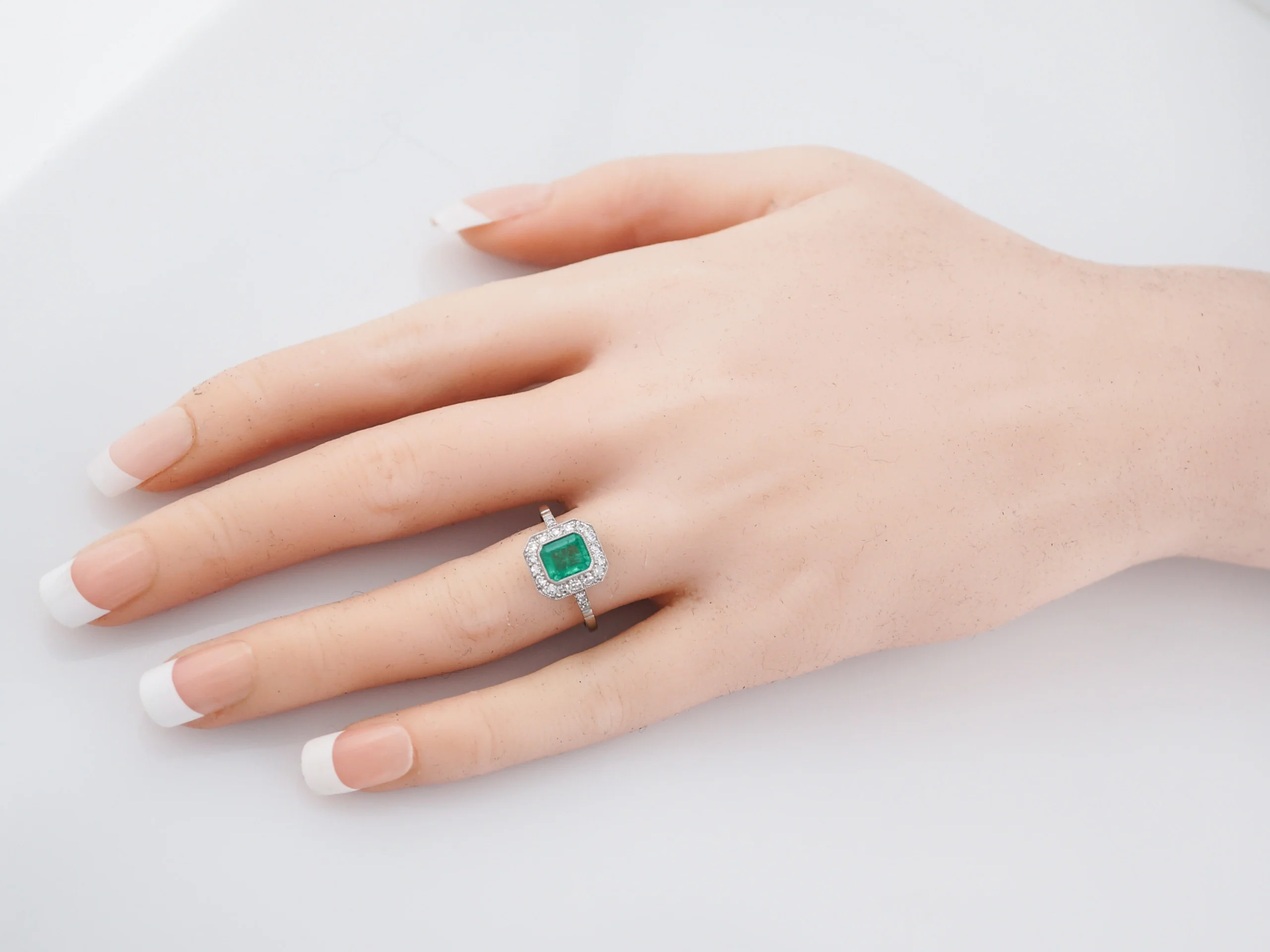 ***RTV***Right Hand Ring Modern .76 Emerald Cut Emerald in Platinum - Image 6