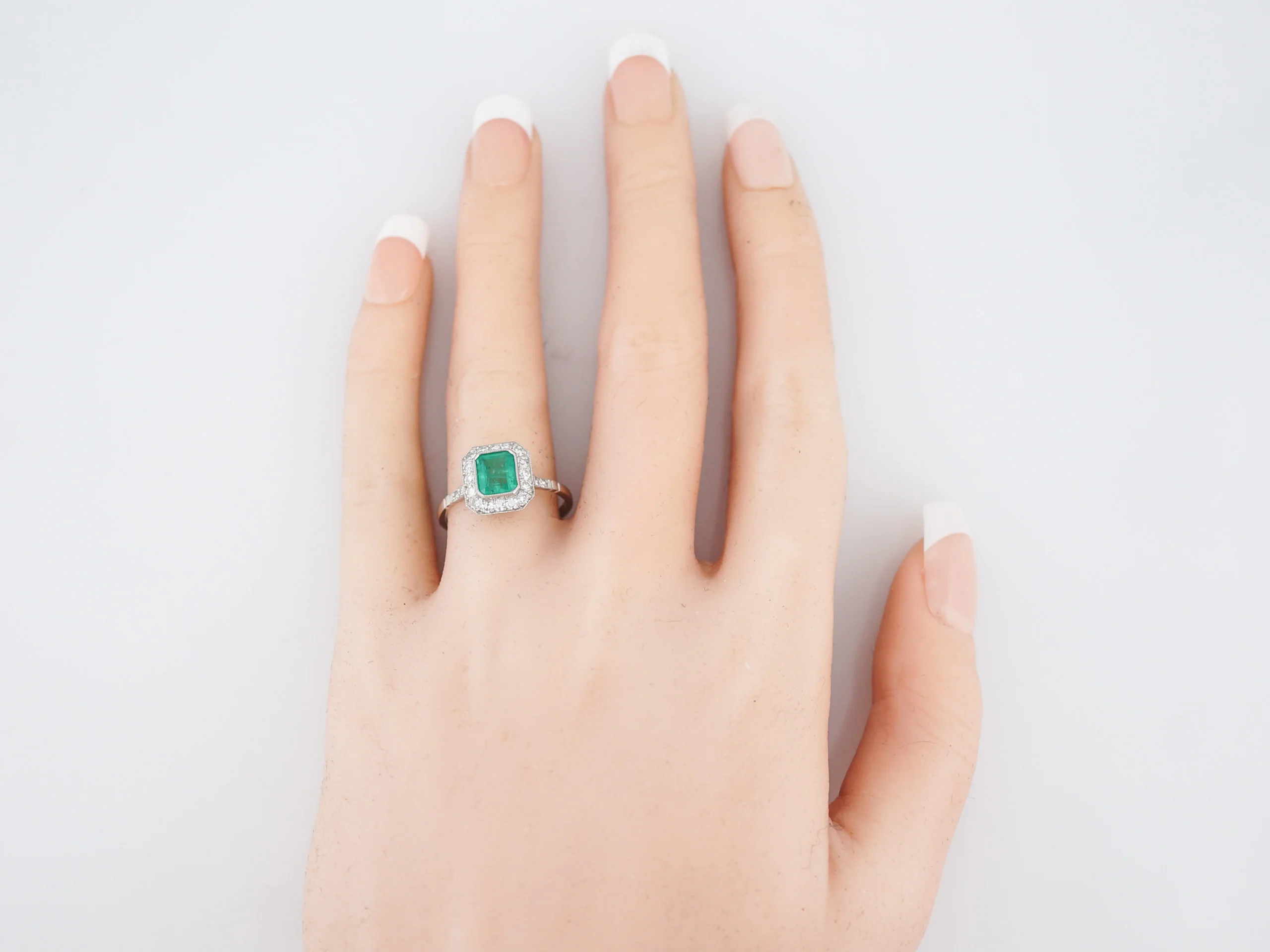 ***RTV***Right Hand Ring Modern .76 Emerald Cut Emerald in Platinum - Image 4
