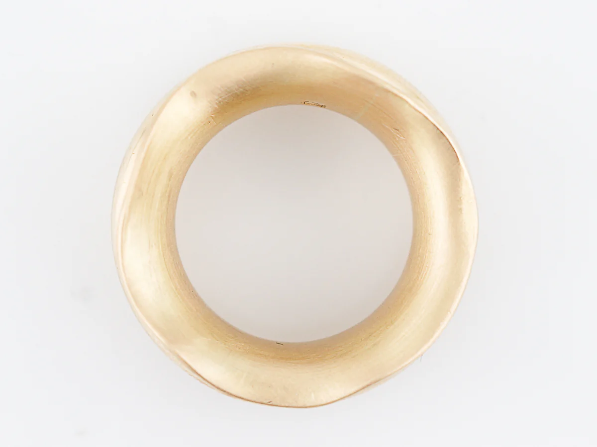Right Hand Ring Modern in 18k Yellow Gold - Image 5