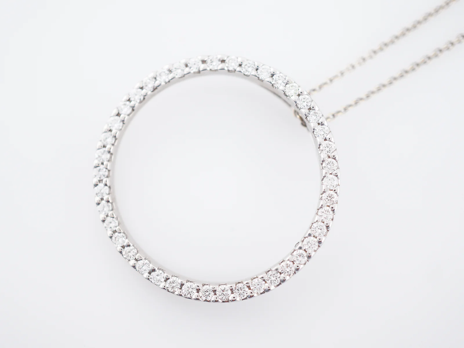 Roberto Coin Necklace Modern .43 Round Brilliant Cut Diamonds in 18k White Gold - Image 5