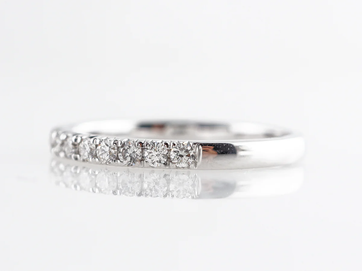Round Brilliant Cut Diamond Wedding Band in 14k - Image 2