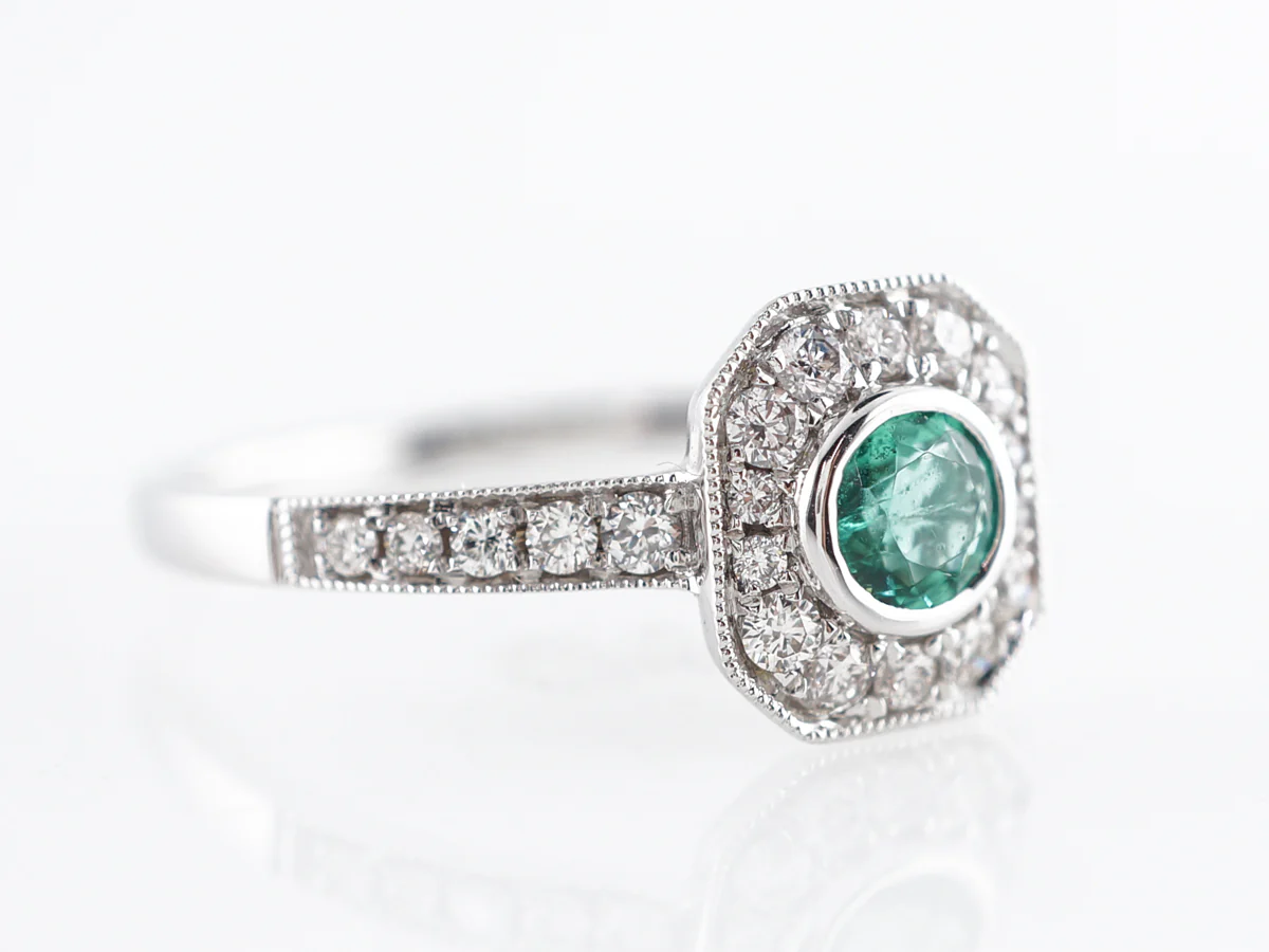 Round Emerald & Diamond Right Hand Ring in 18k - Image 3