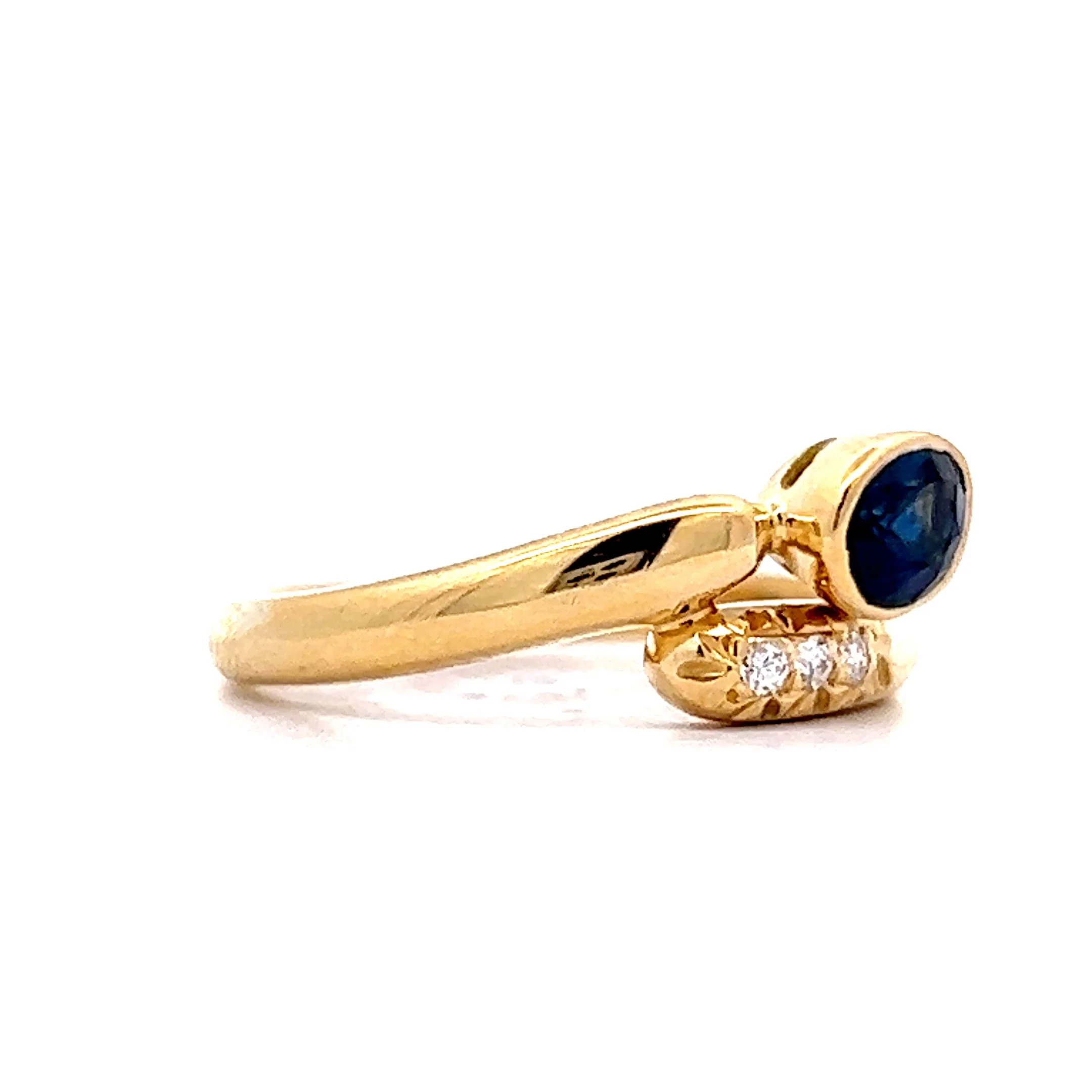 Sapphire & Diamond Bypass Ring in 18k Yellow Gold - Image 3