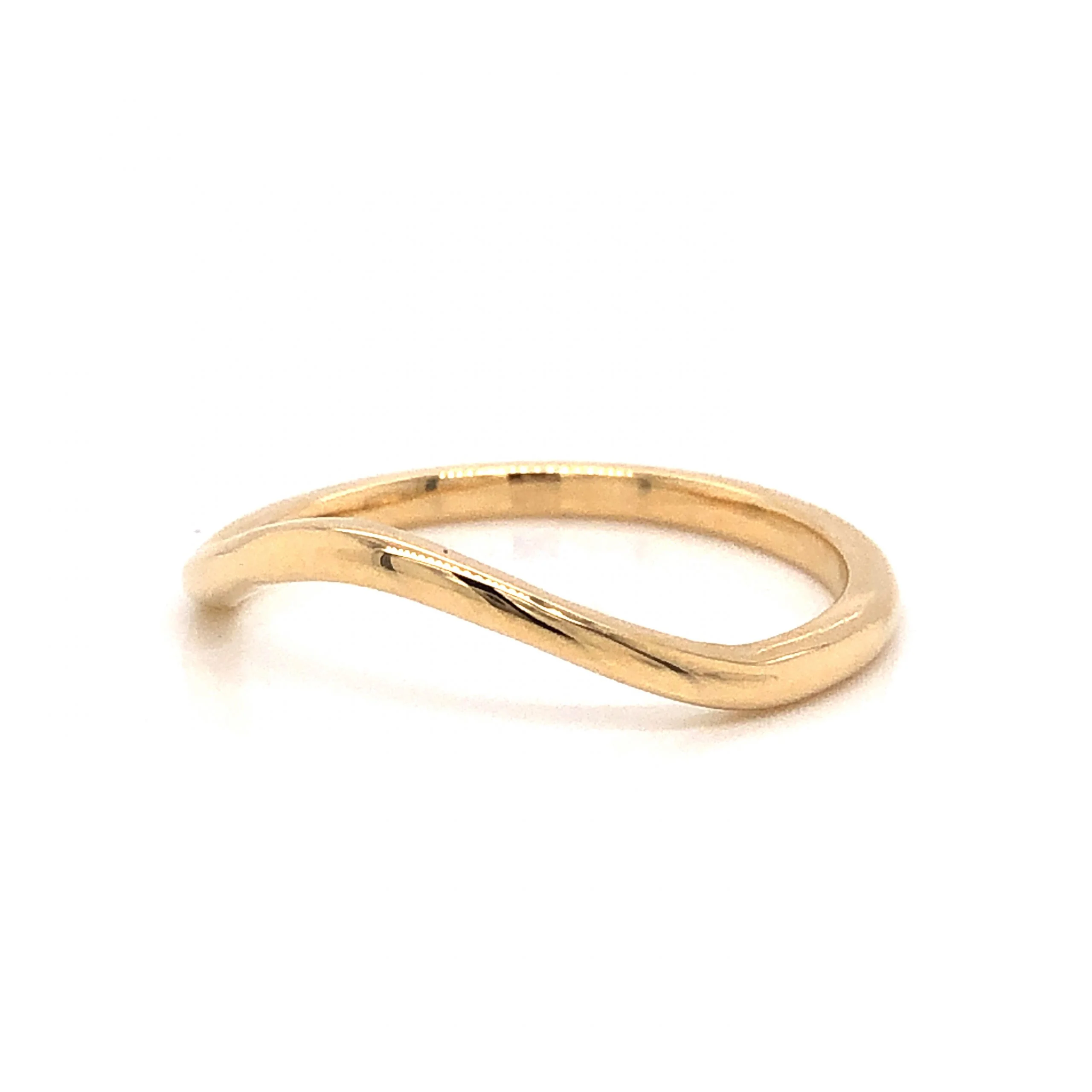 Simple Curved Wedding Band in 14k Yellow Gold - Image 2
