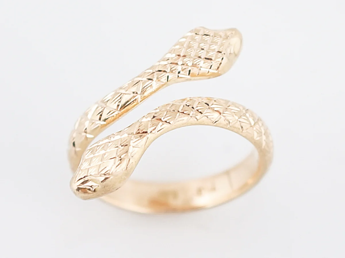 Snake Right Hand Ring Modern in 18k Yellow Gold - Image 6