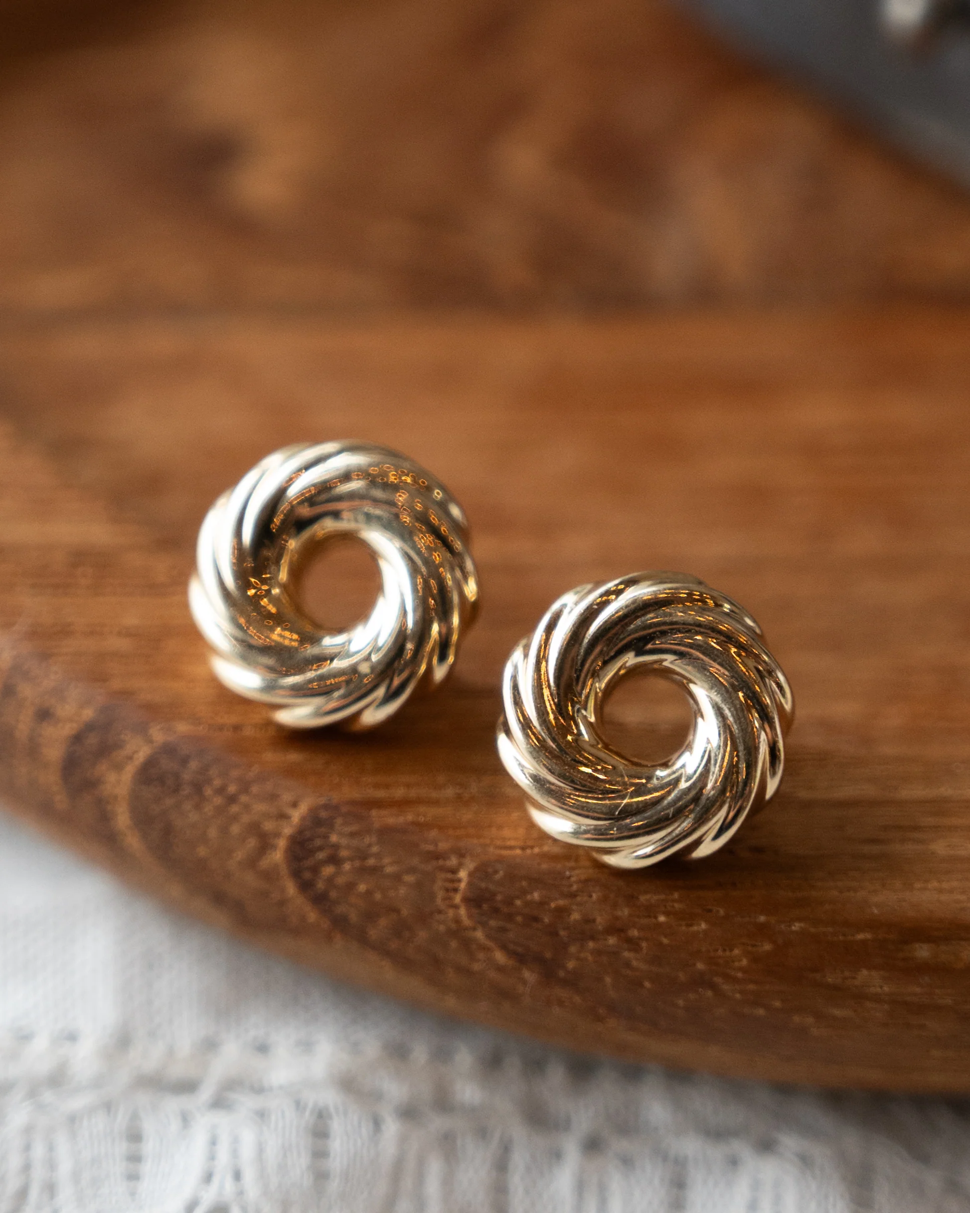 Spiral Circle Stud Earrings 14k Yellow Gold - Image 5