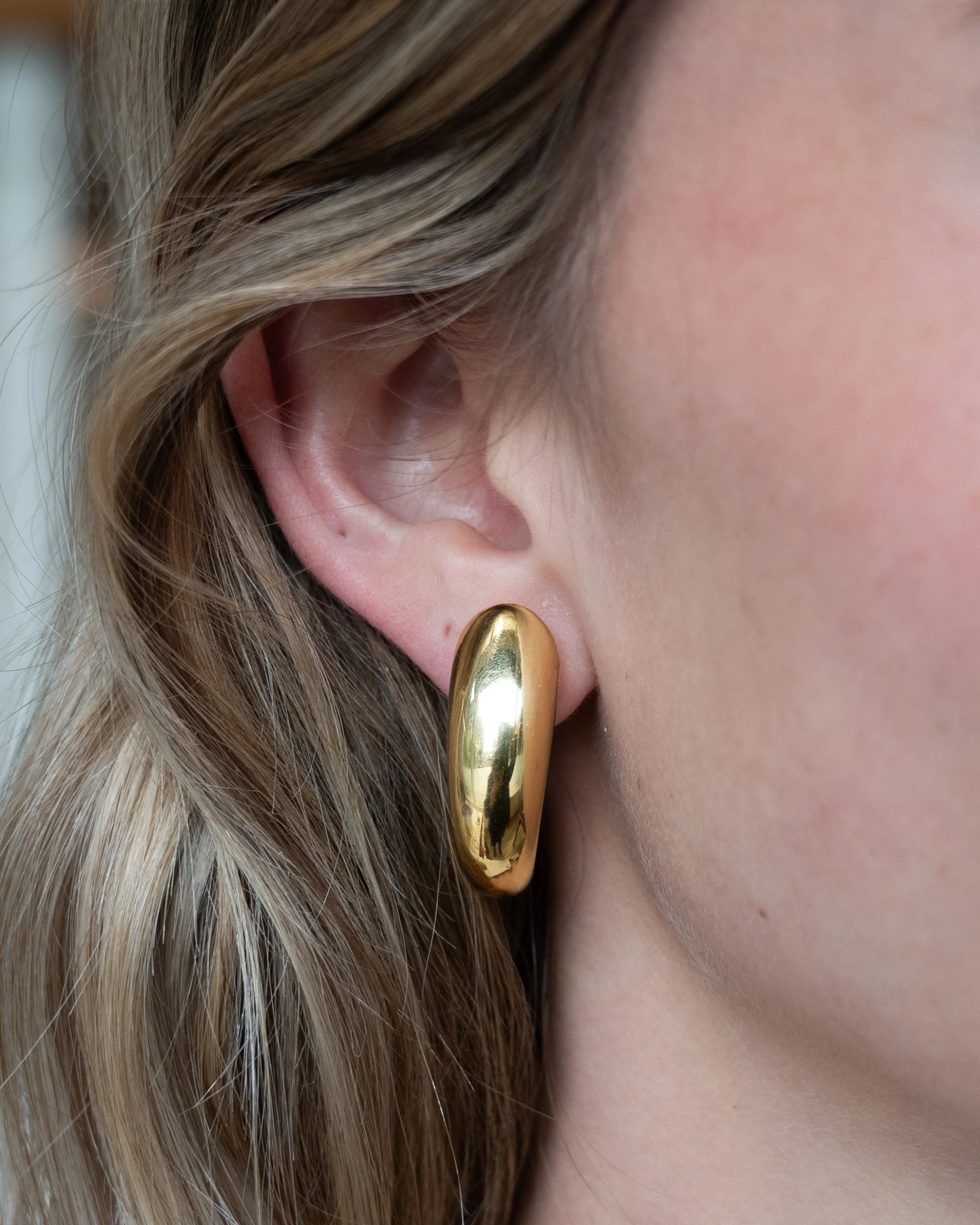 Swirl Drop Earrings 18k Yellow Gold - Image 4