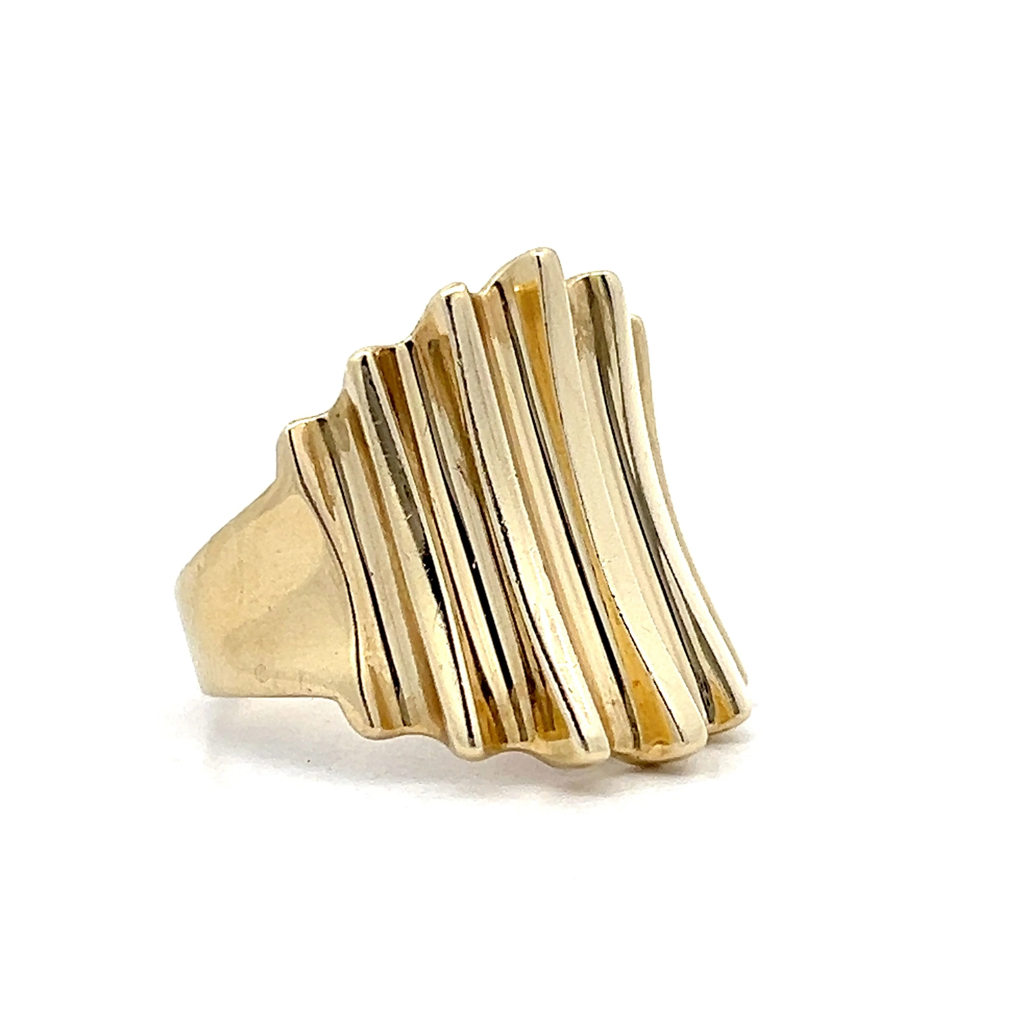Tapered Ridged Cocktail Ring in 14k Yellow Gold - Image 3