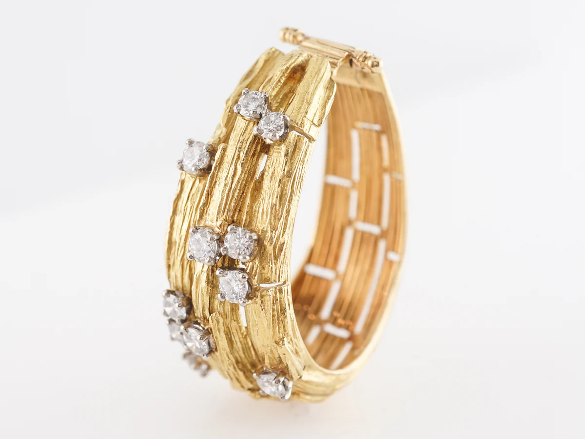 Textured Diamond Hoop Earrings in 18k Yellow Gold - Image 2