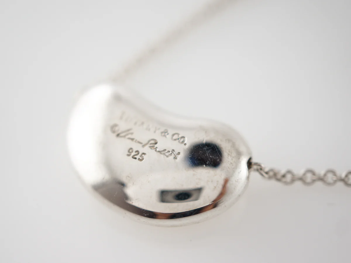 Tiffany & Co. Elsa Peretti Necklace Modern in Sterling Silver - Image 4