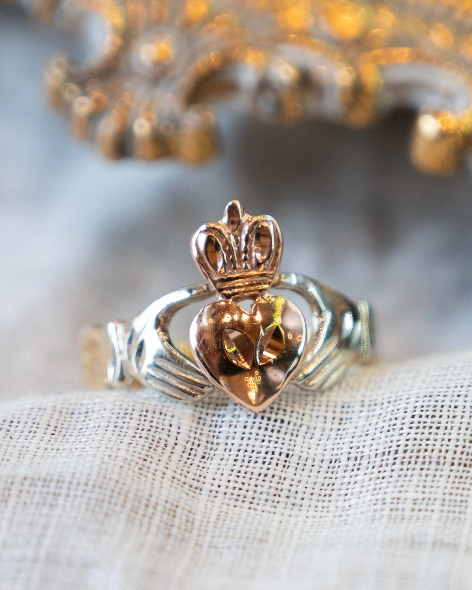 Tri-Tone Irish Claddagh Ring in 14k Gold - Image 6