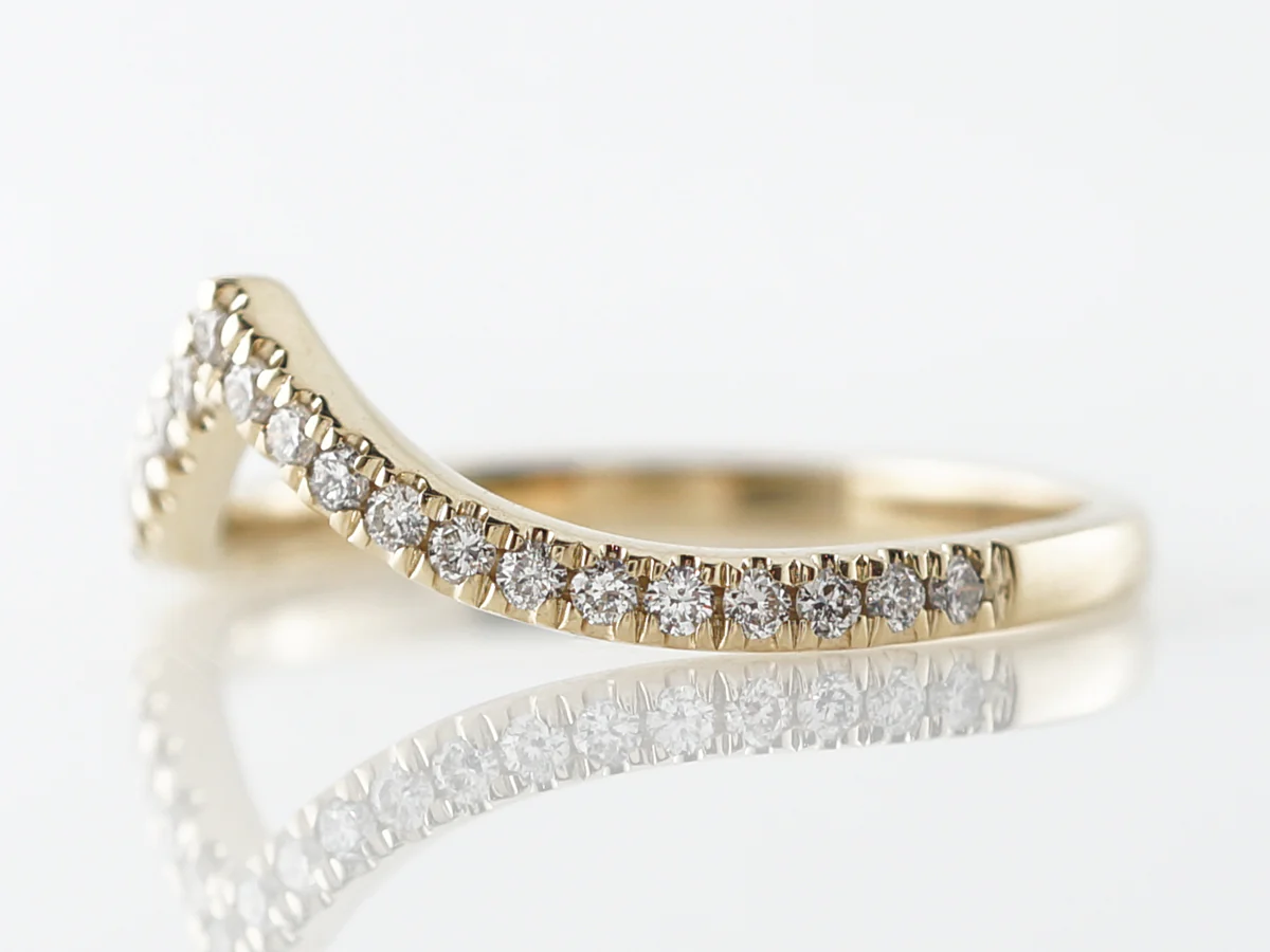 Triangular Diamond Wedding Band in 14k Yellow Gold - Image 2