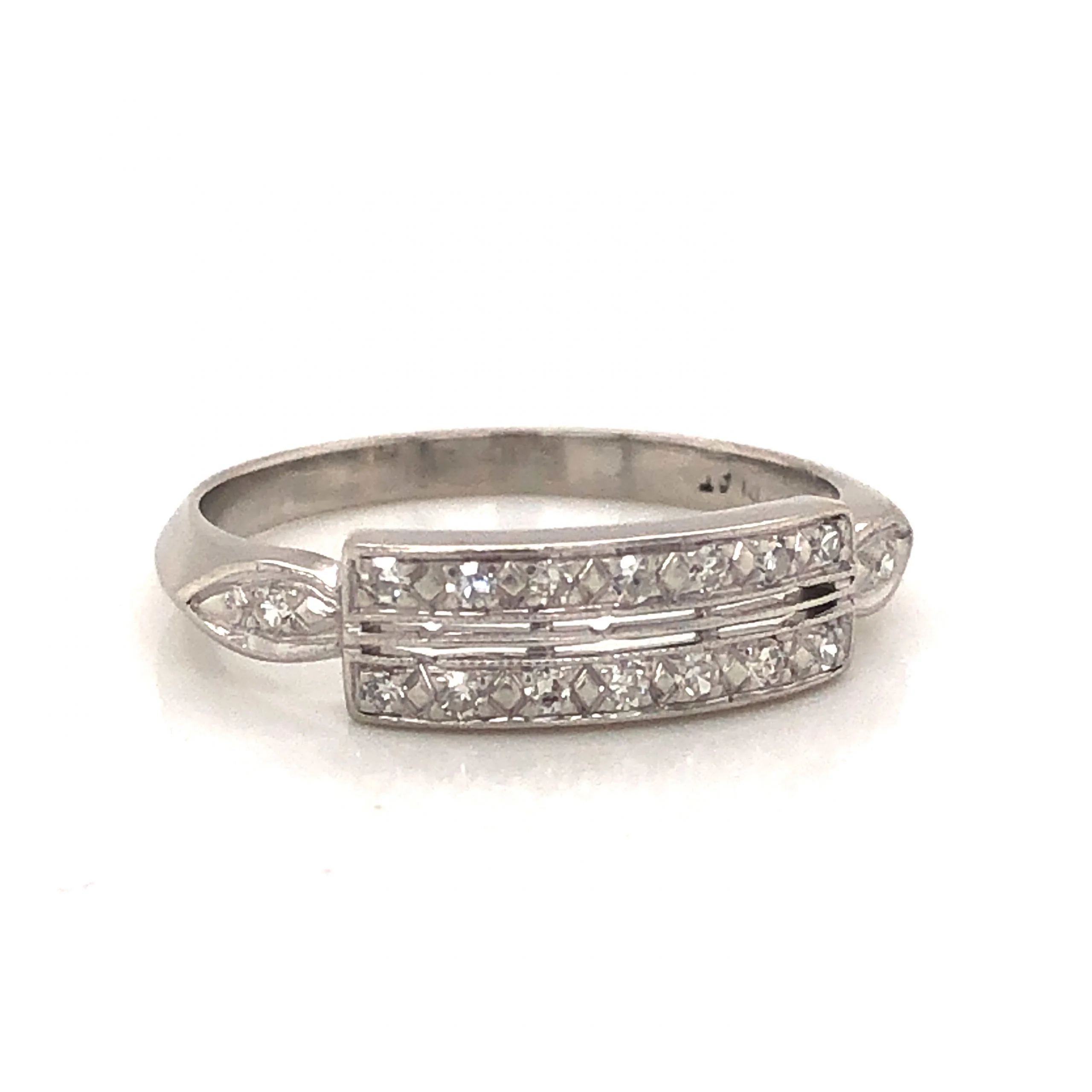 Unique Art Deco Diamond Wedding Band in Platinum - Image 3