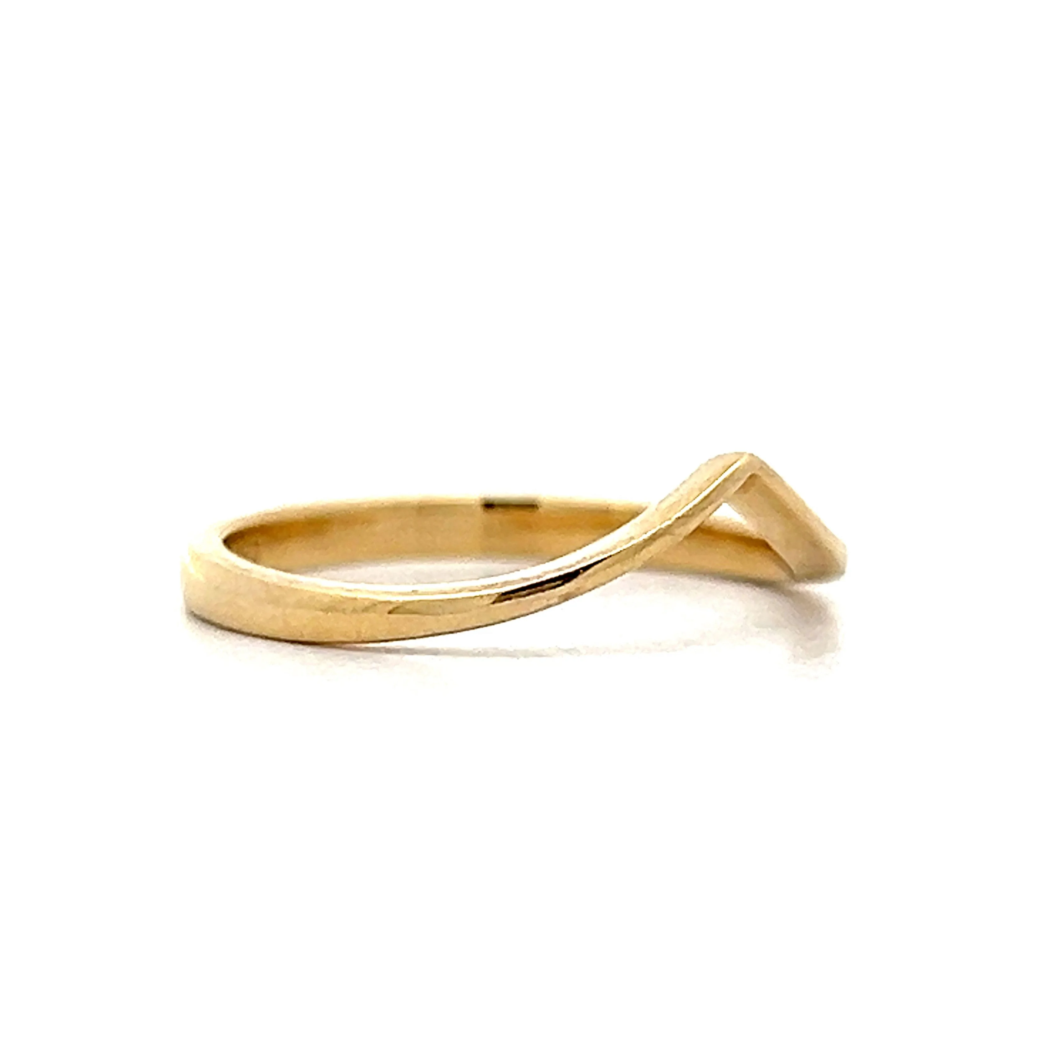 V Shaped Contour Wedding Band in 14k Yellow Gold - Image 3