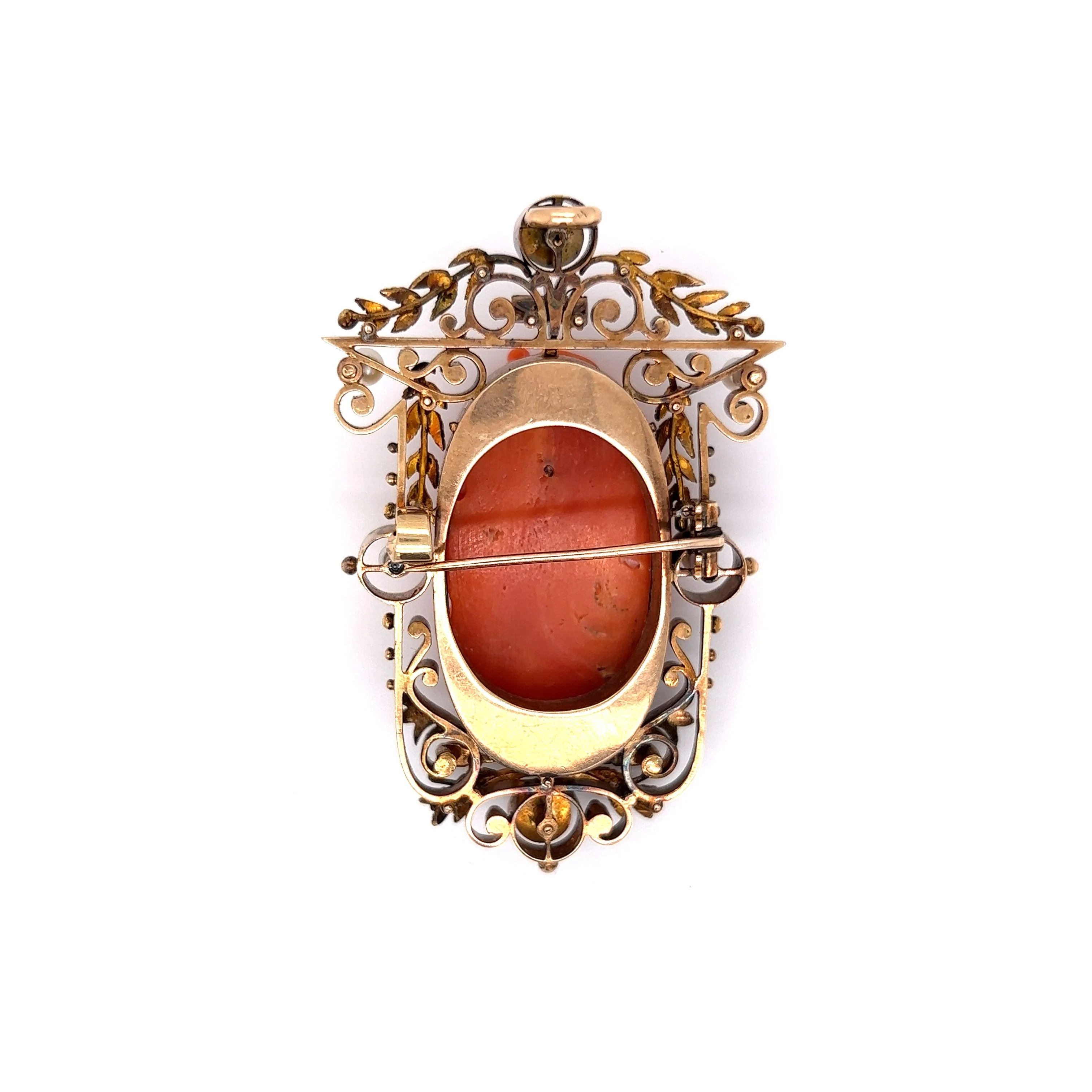 Victorian Carved Coral Cameo Pendant in Yellow Gold - Image 2