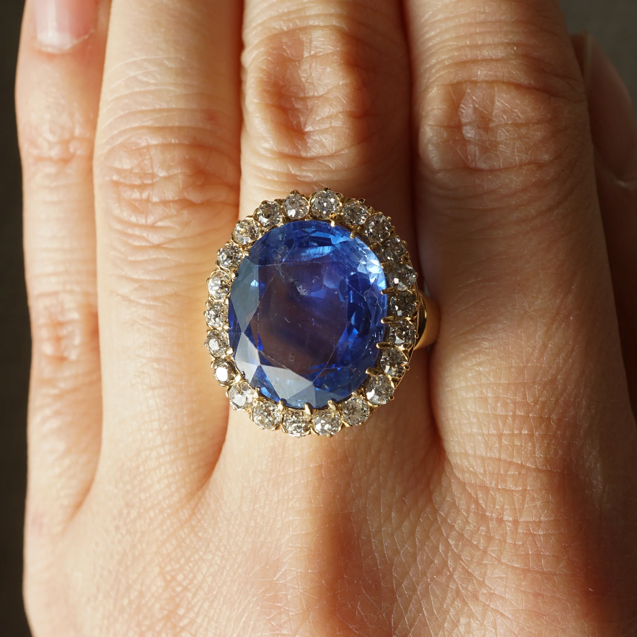 Victorian Ceylon Sapphire & Diamond Cocktail Ring in 18k - Image 7