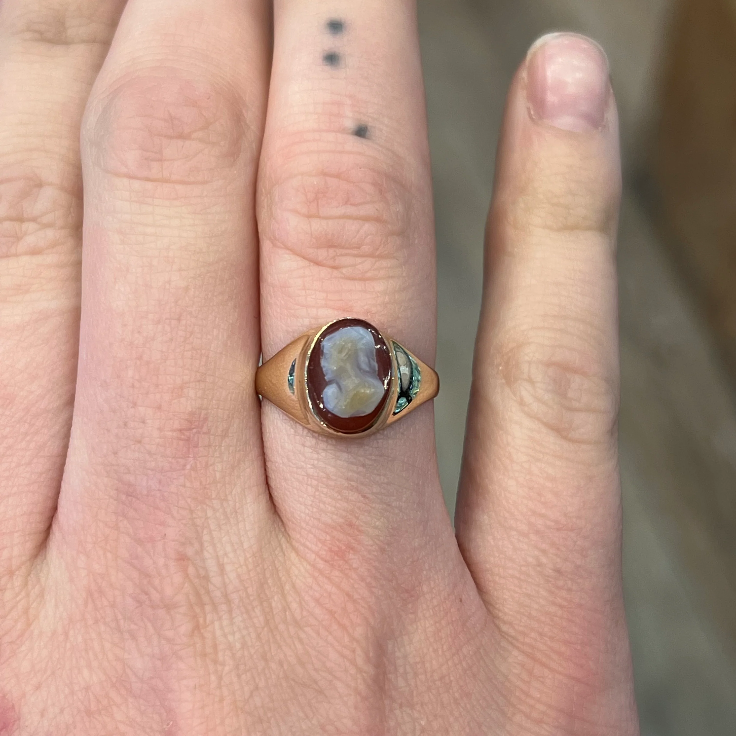 Victorian Muse Cameo Ring in 10K Yellow Gold - Image 6