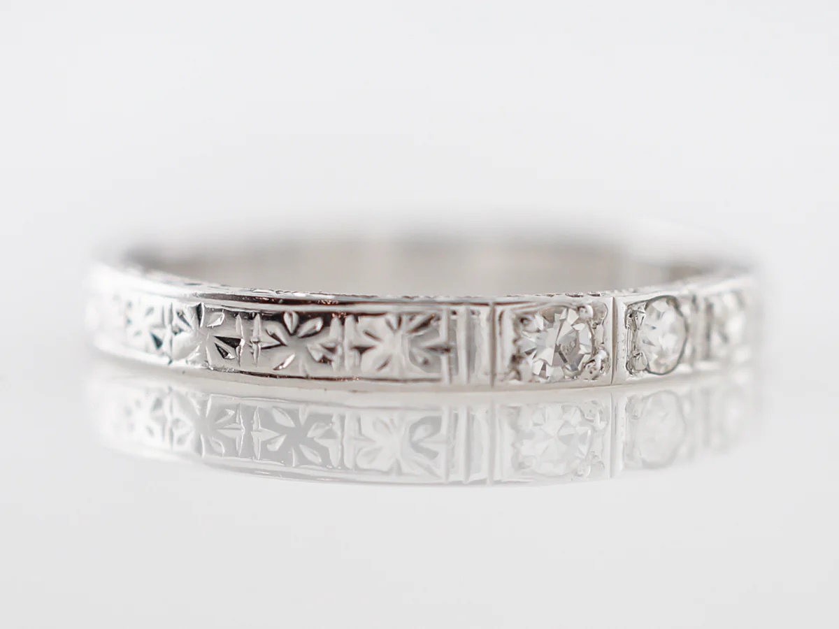 Vintage 1920's Orange Blossom & Diamond Wedding Band - Image 3