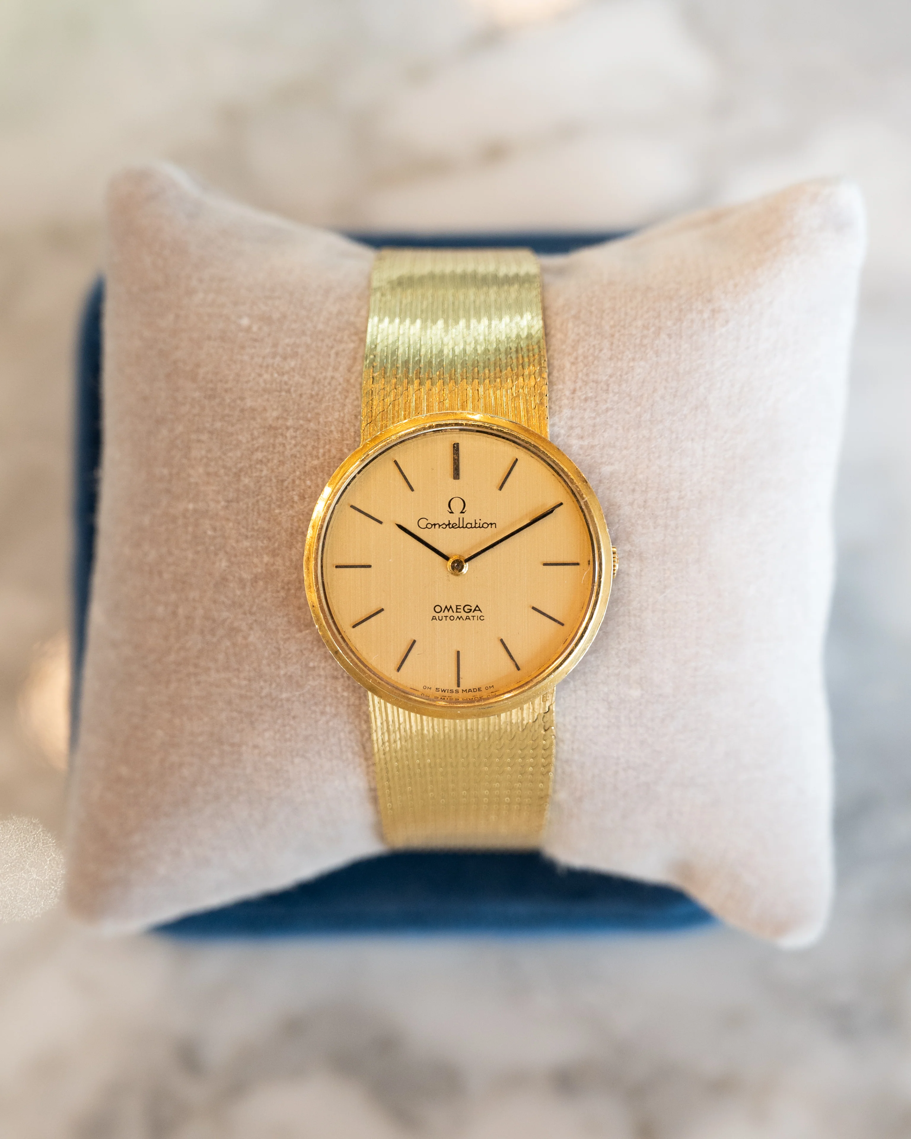 Vintage 1960s Omega Constellation Watch in 18k - Image 5