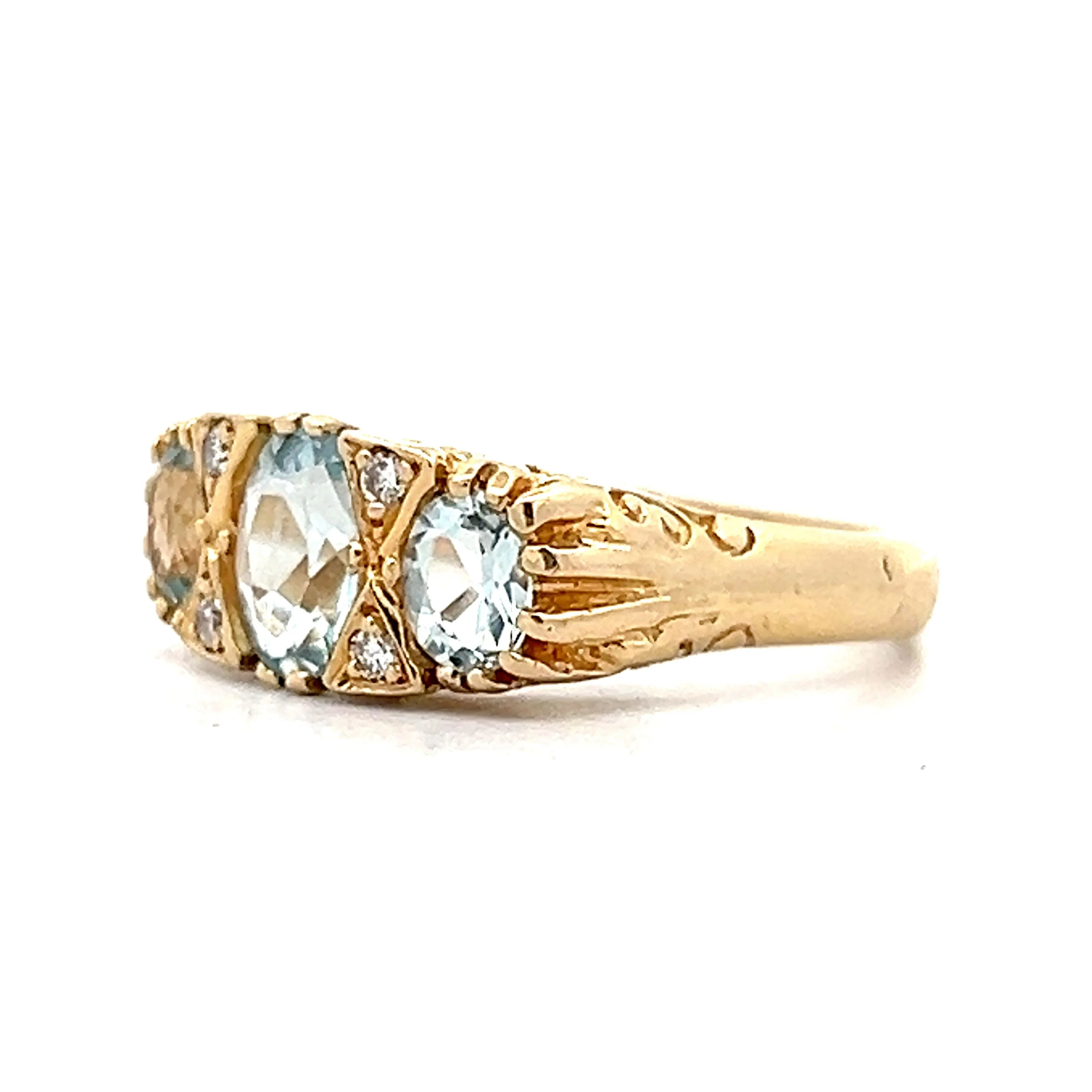 Vintage Aquamarine Three Stone Cocktail Ring in 14k Yellow Gold - Image 2