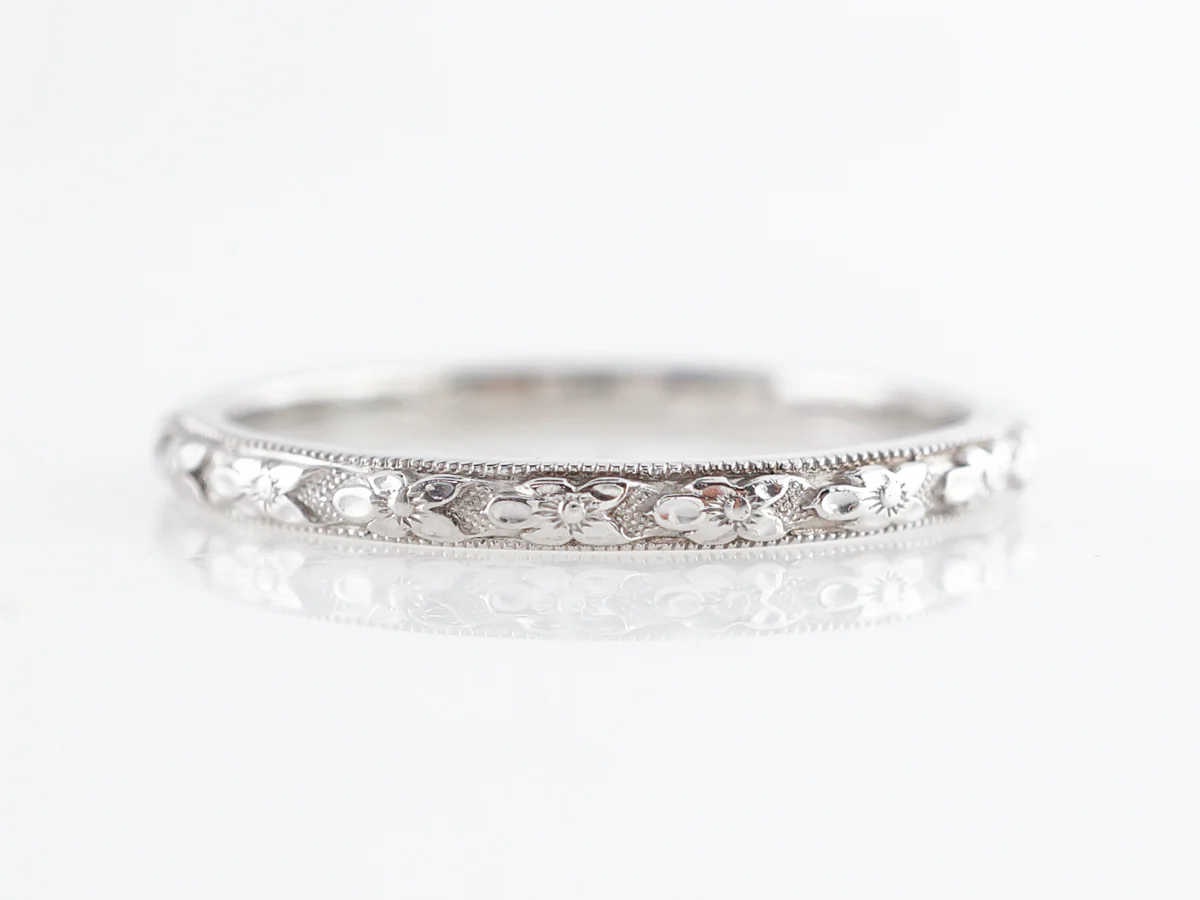 Vintage Art Deco Blossom Men's Wedding Band in 18k