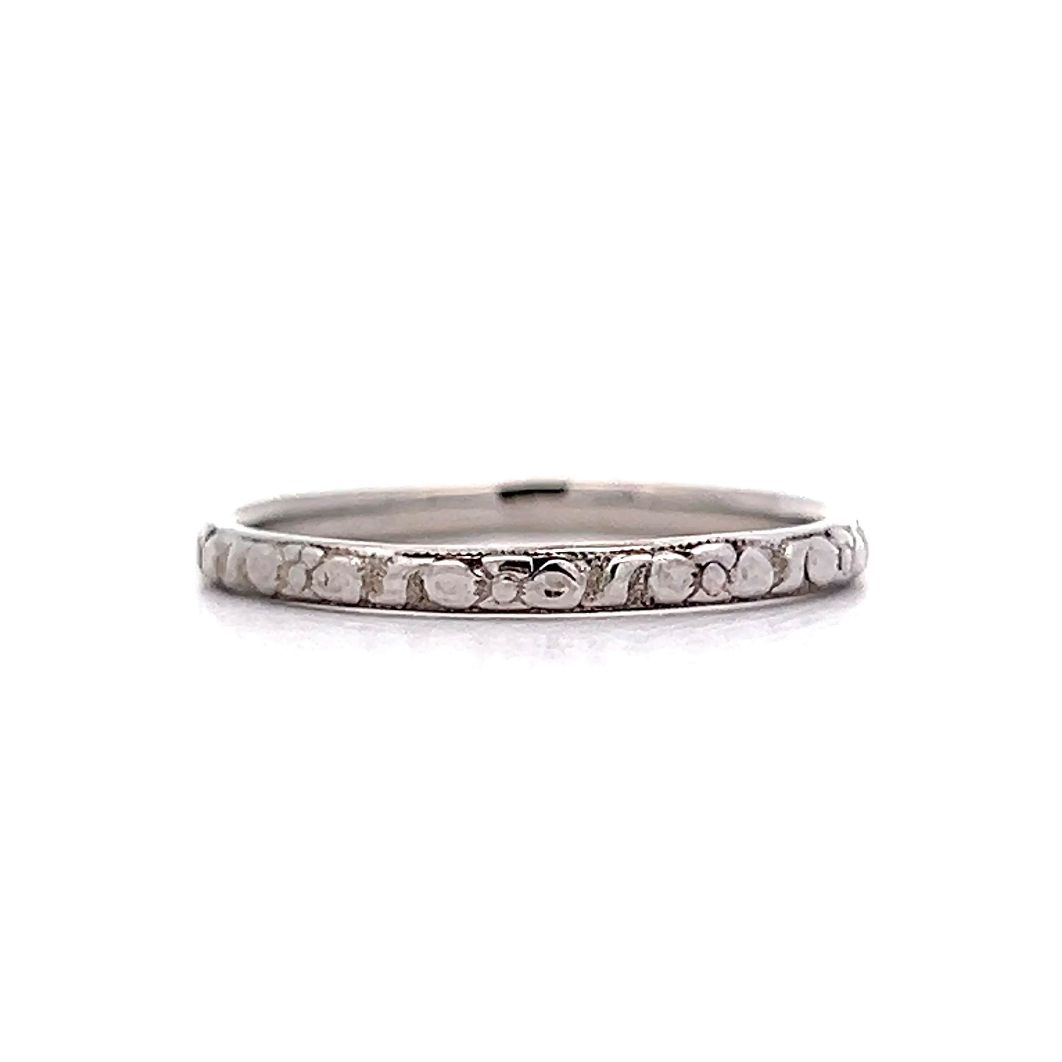 Vintage Art Deco Blossom Wedding Band in 18k