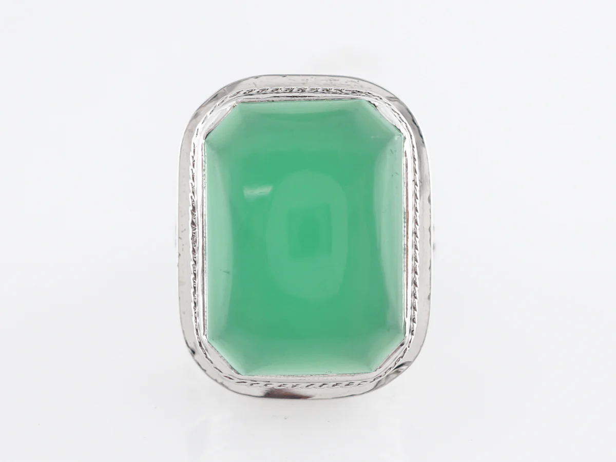 Vintage Art Deco Cabochon Cut Chrysoprase Ring in 10k White Gold