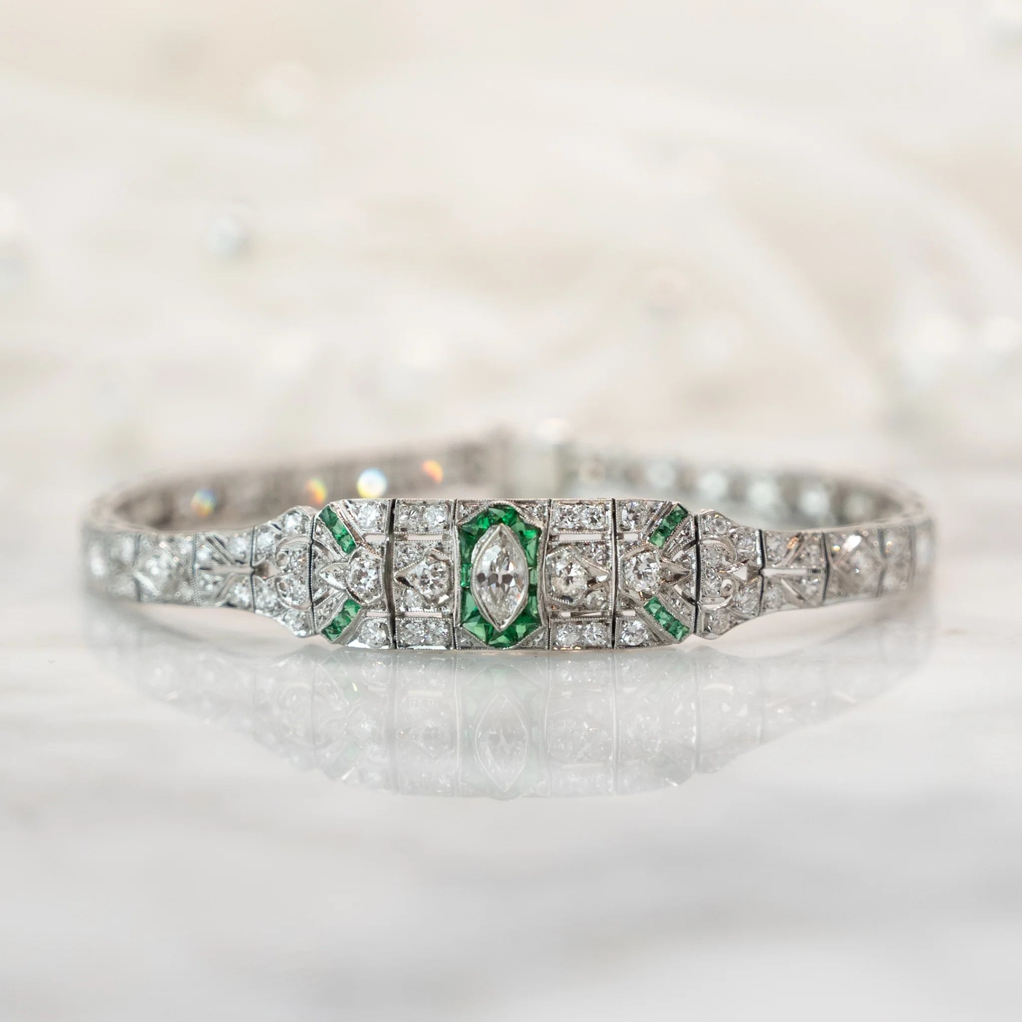 Vintage Art Deco Emerald & Diamond Bracelet in Platinum - Image 5
