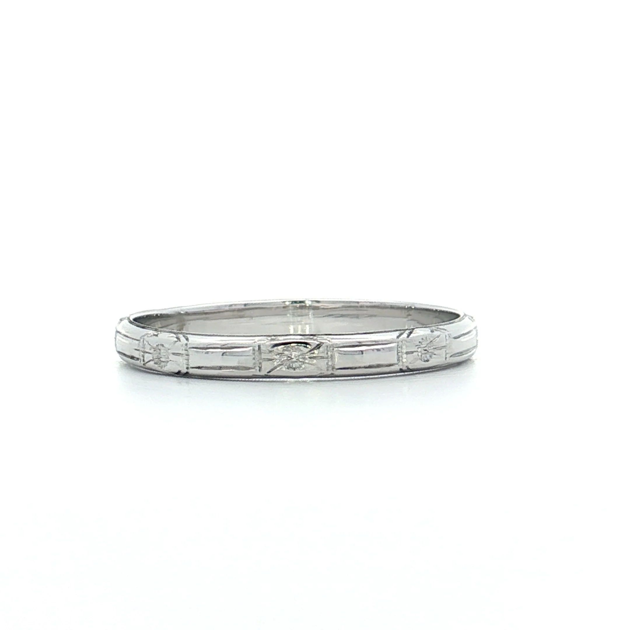 Vintage Art Deco Engraved Orange Blossom Band 18k - Image 3