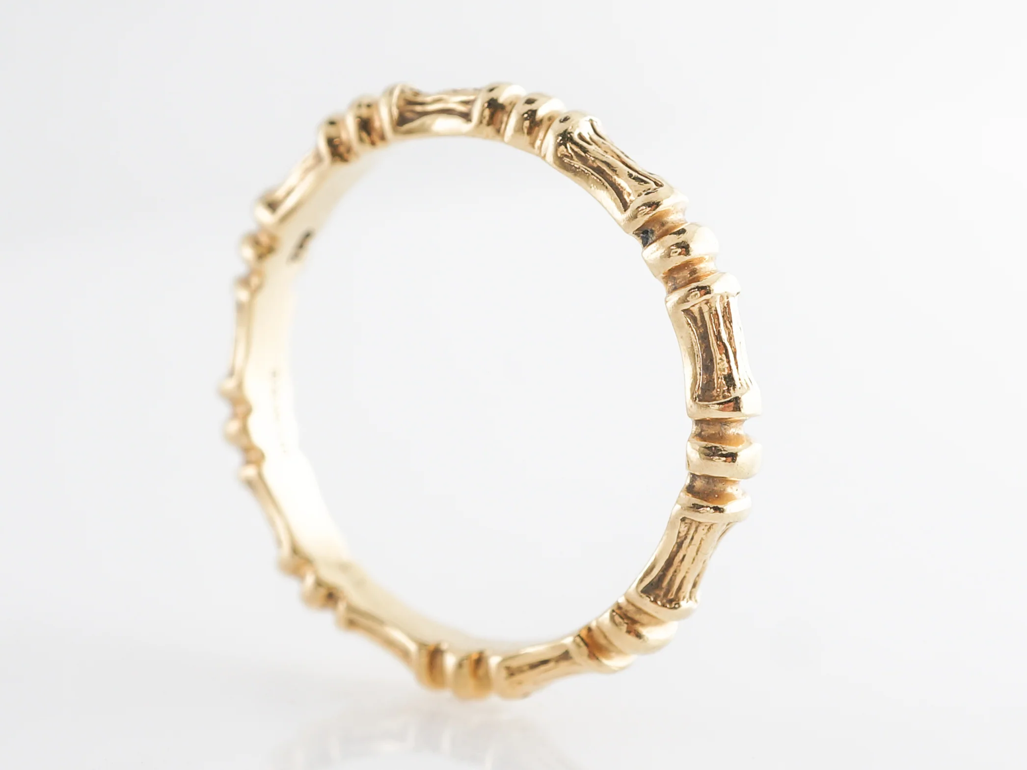 Vintage Bamboo Wedding Band Tiffany and Co. in 18k Yellow Gold - Image 4