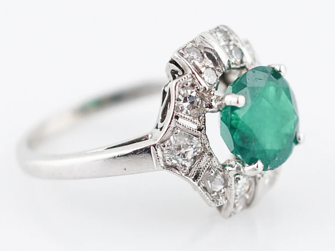 Vintage Cocktail Ring Mid-Century 1.47 Round Brilliant Cut Emerald & Diamonds in Platinum - Image 4