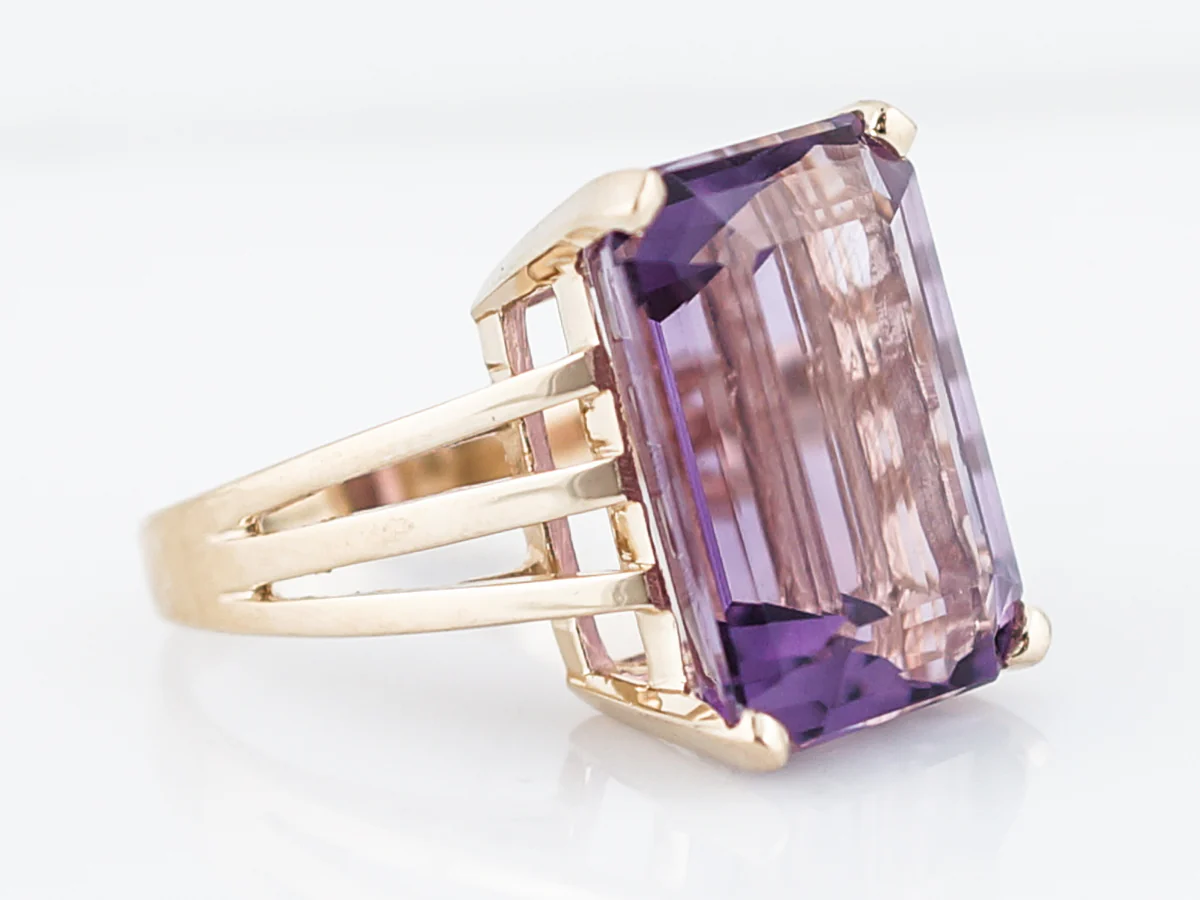 Vintage Cocktail Ring Mid-Century 14.06 Emerald Cut Amethyst in 14K Yellow Gold - Image 4