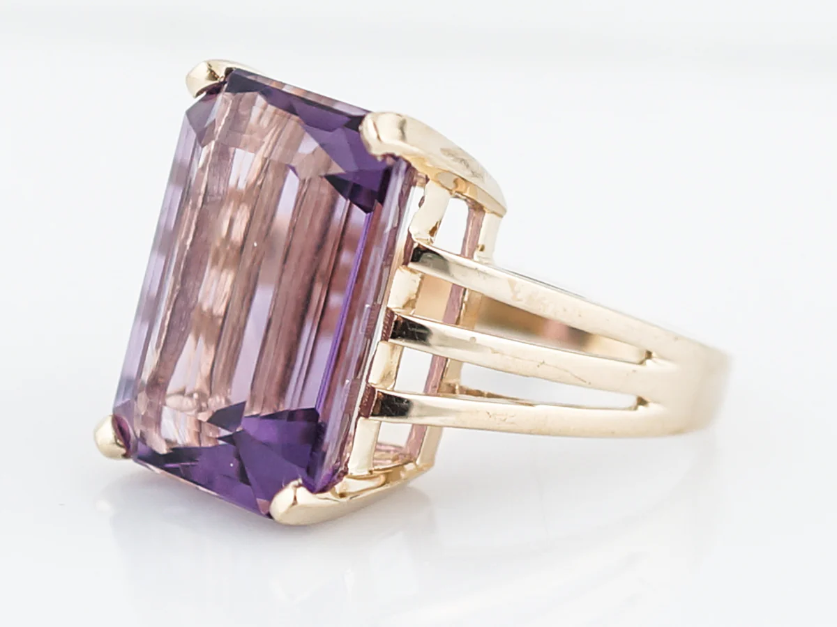 Vintage Cocktail Ring Mid-Century 14.06 Emerald Cut Amethyst in 14K Yellow Gold - Image 2