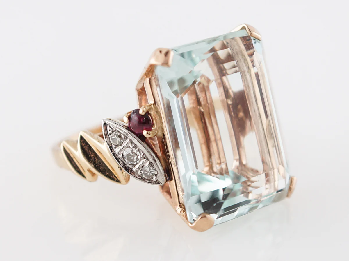 Vintage Emerald Cut Aquamarine Cocktail Ring in 14k - Image 3