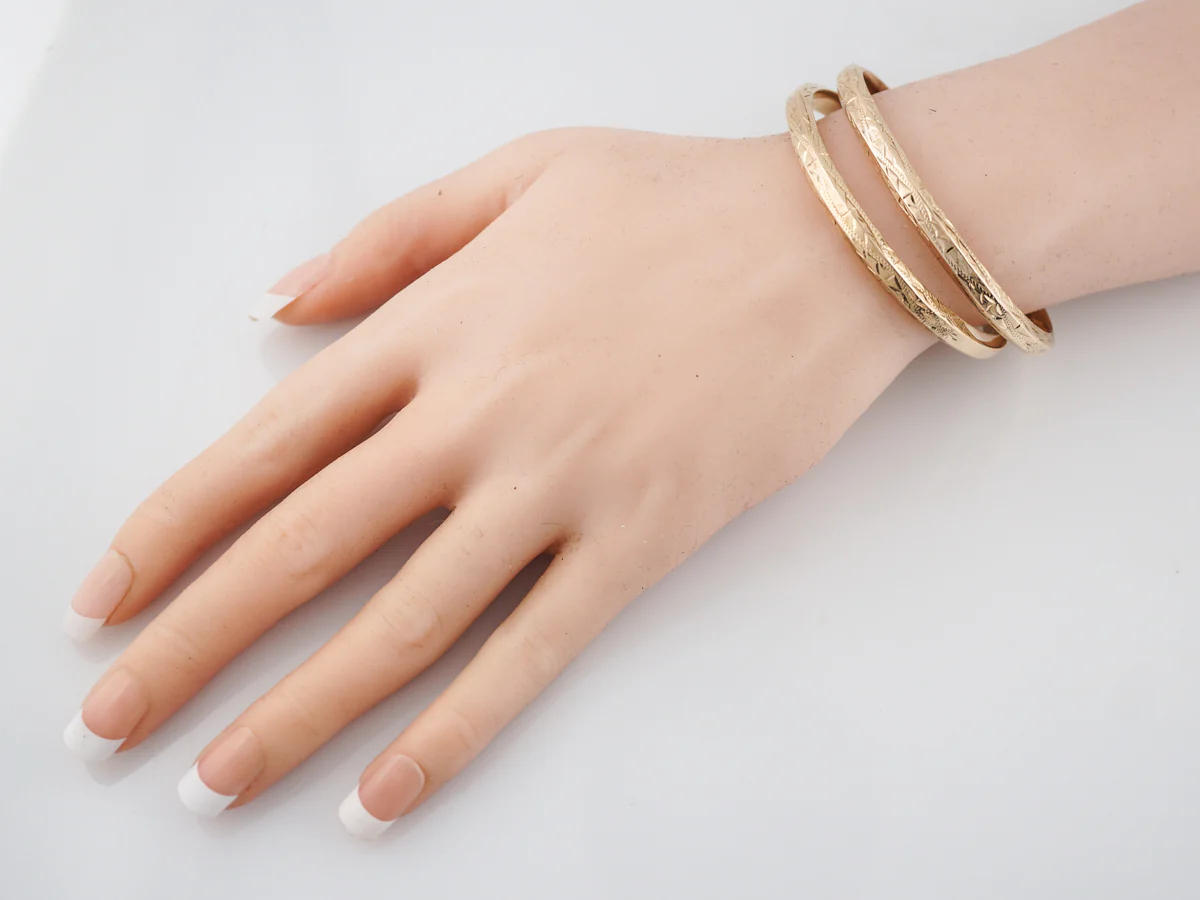 Vintage Bracelets Mid Century in 14k Yellow Gold - Image 5