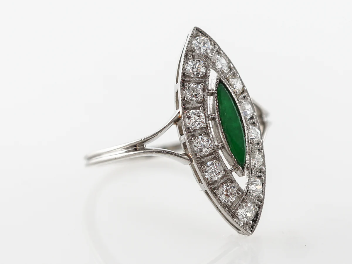 Vintage Jade & Diamond Deco Ring in Platinum - Image 3