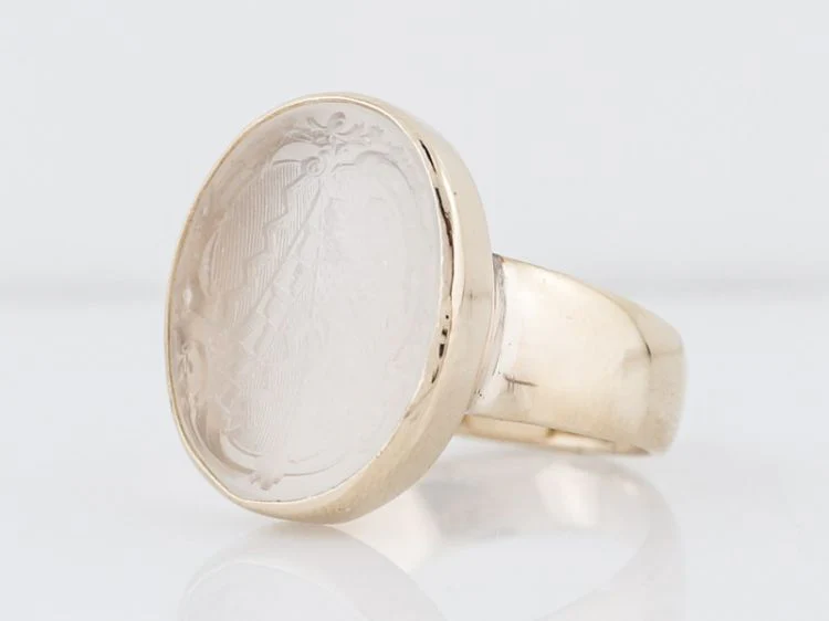 Vintage Men's Right Hand Ring 7.23 Cabochon Cut Agate Intaglio in 14k Yellow Gold - Image 3