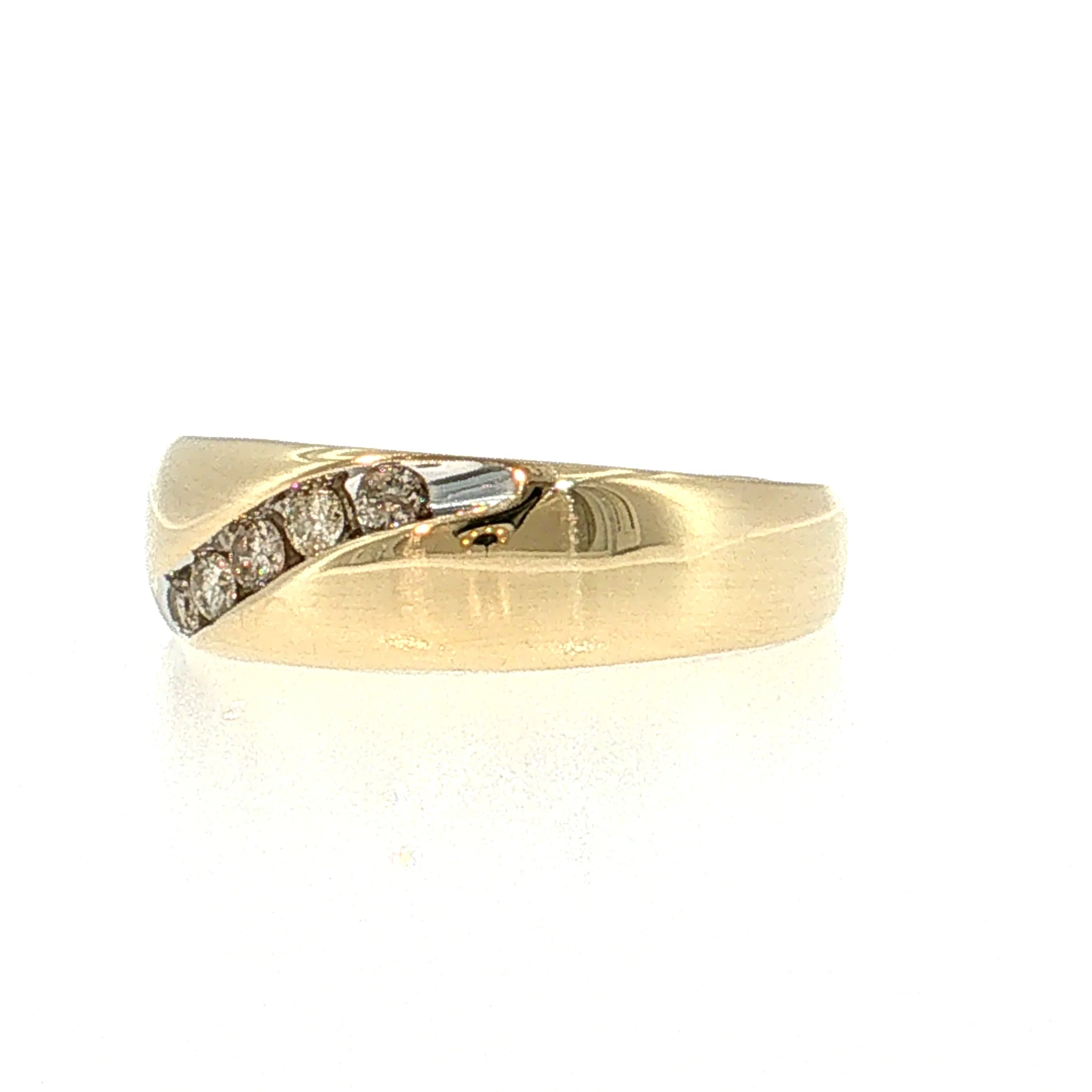 Vintage Mid-Century Diamond Wedding Band 10k Yellow Gold - Image 2