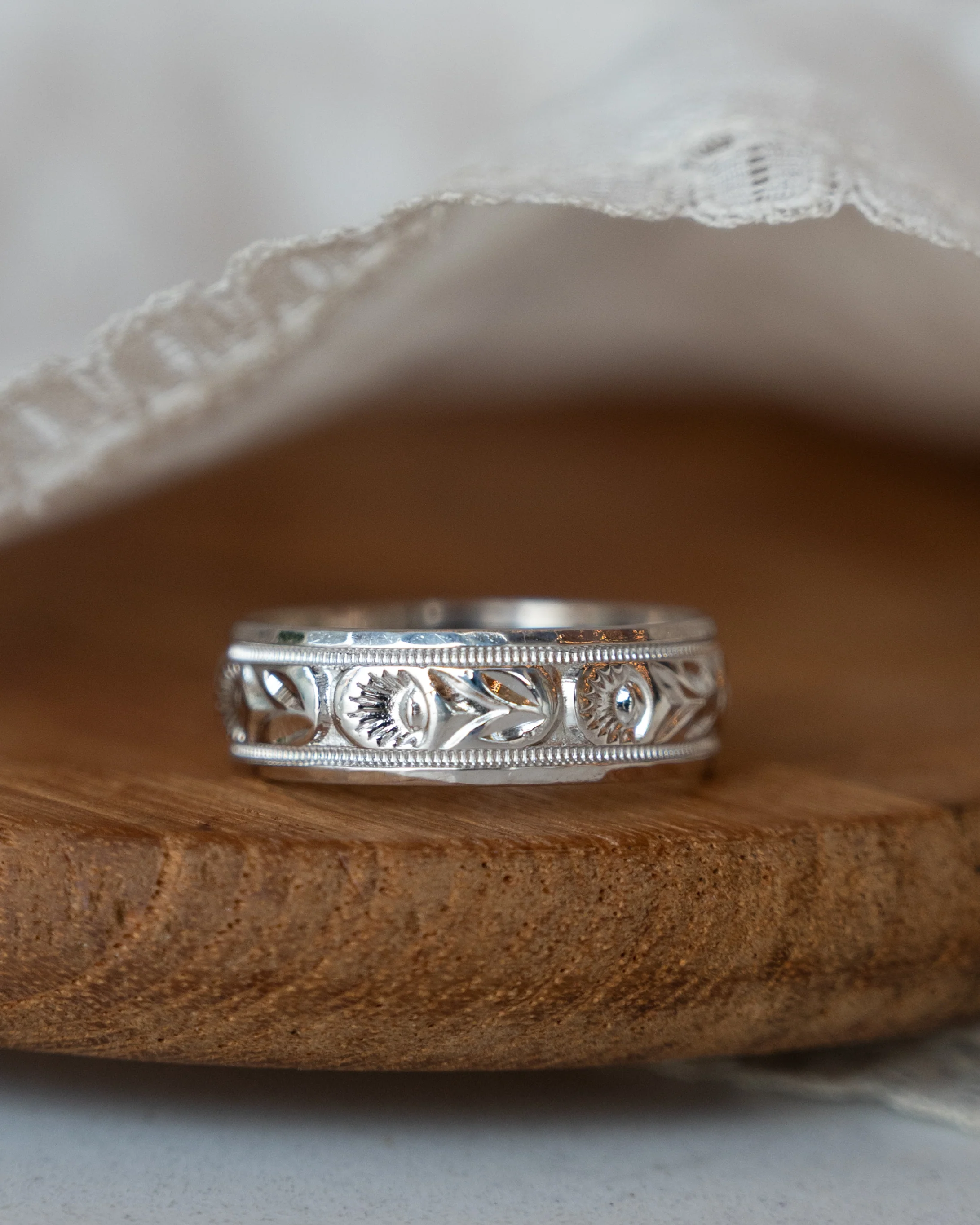 Vintage Mid-Century Engraved Wedding Band 14k White Gold - Image 6